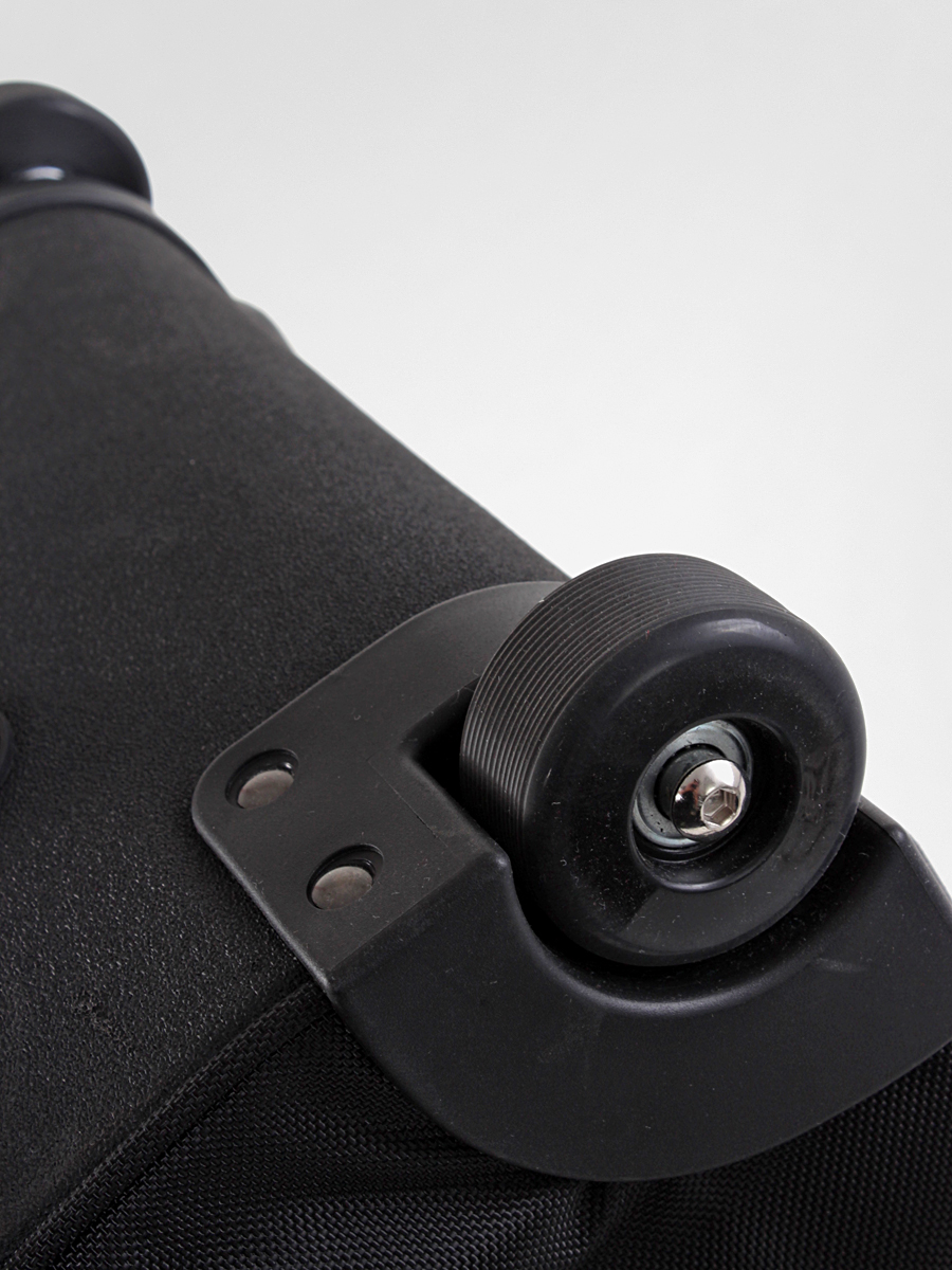 Walizka Element Fairlane Roller (black)