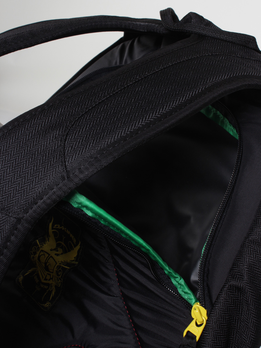 Plecak Dakine Point Wet /Dry (rasta)