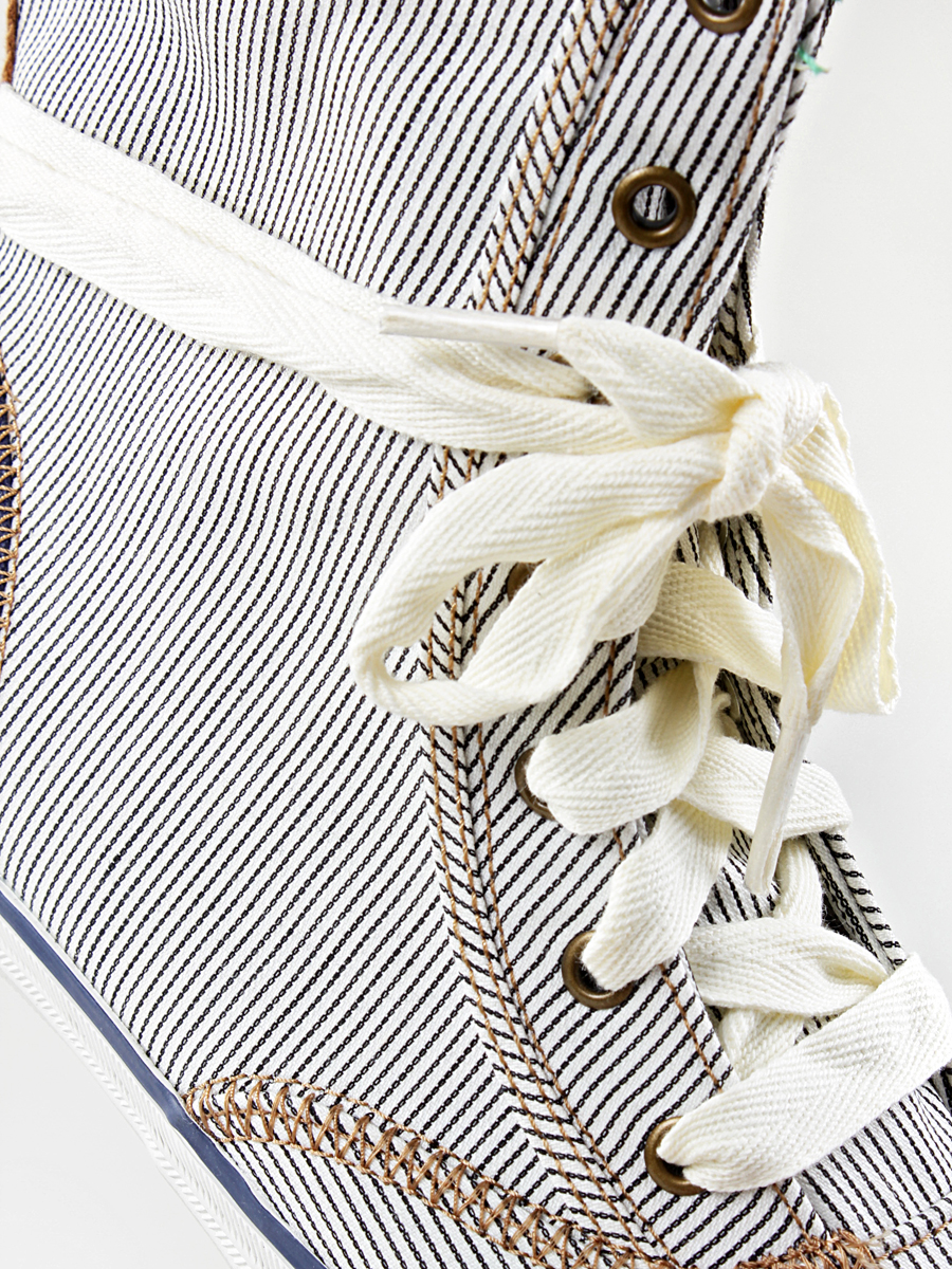 Buty Keds Champion Boot Wmn (black/white)