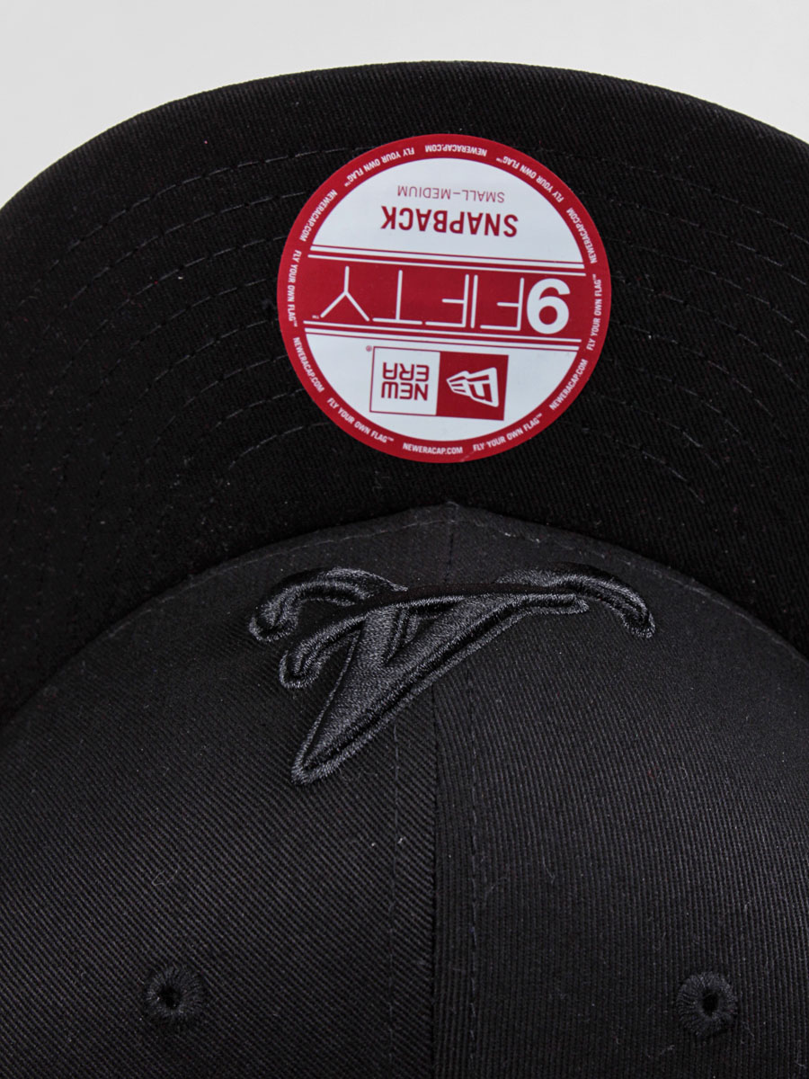 Czapka z daszkiem New Era Tonal Snap Atlbra (blk/sca)