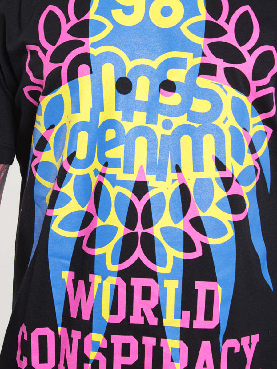 T-Shirt Mass World Consp (czarny)