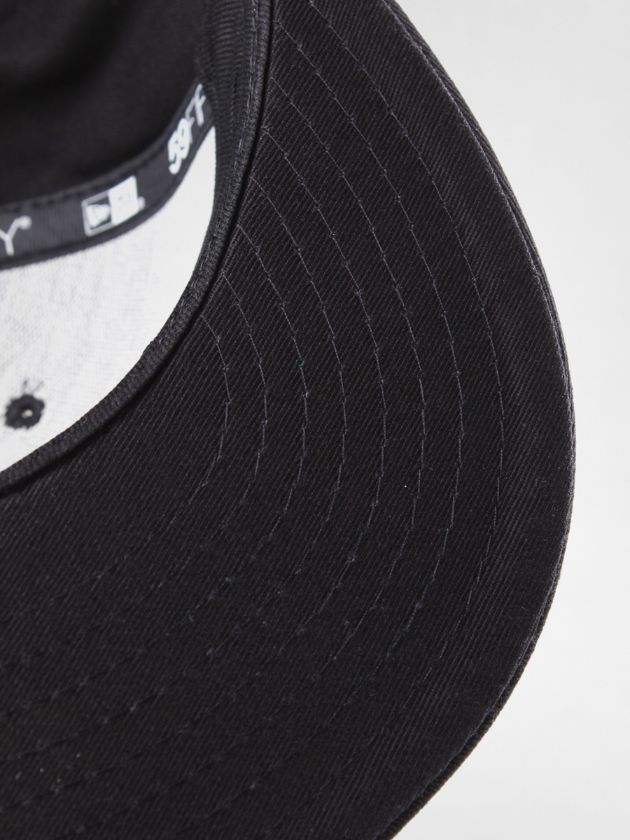 Czapka z daszkiem 686 Icon New Era (ninj)