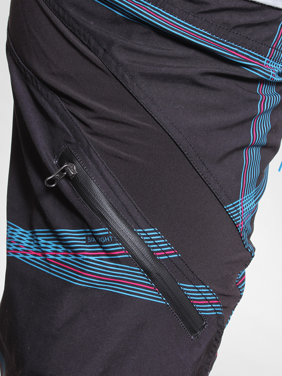 Szorty 686 Criss-Cross (black)