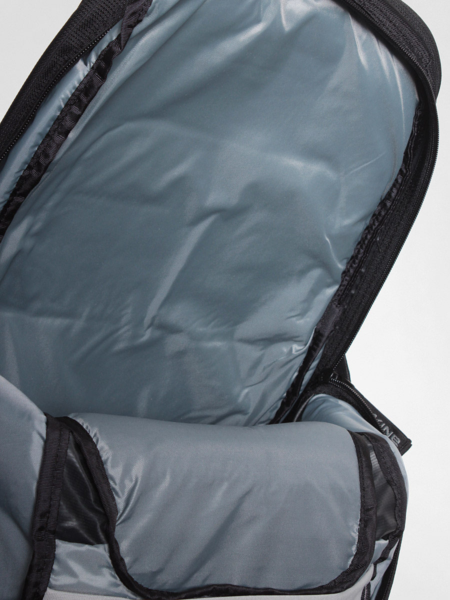 Plecak Dakine Duel (black 26l)