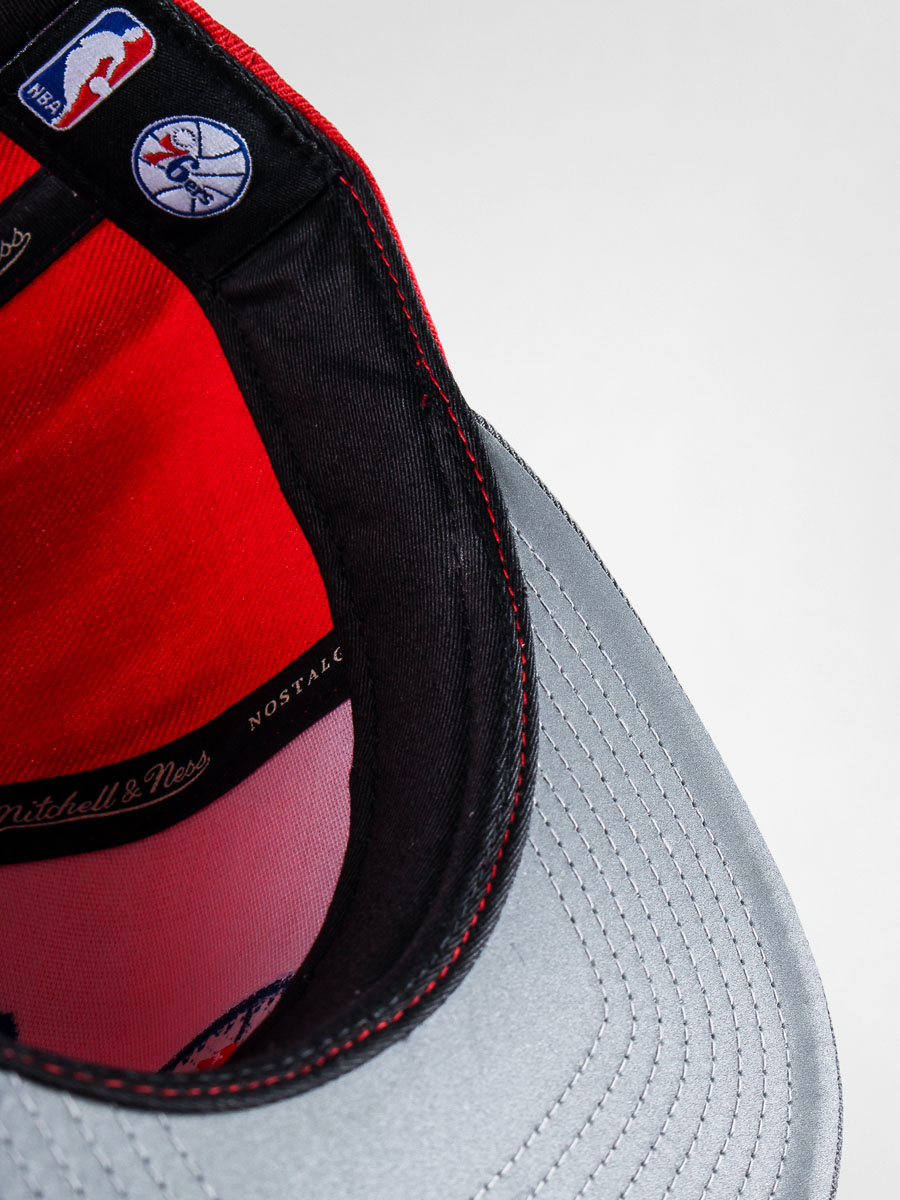 Czapka z daszkiem Mitchell & Ness Philadelphia 76ers 7 ZD