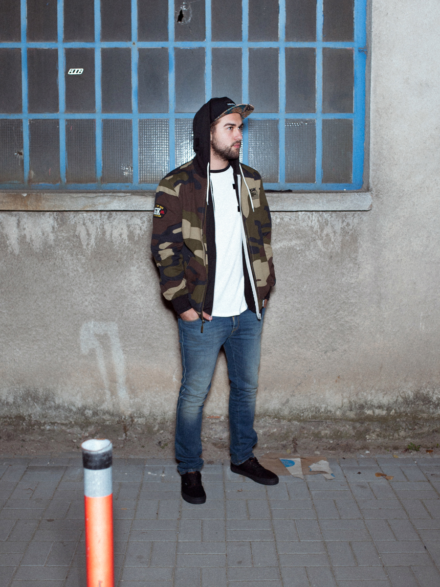 Kurtka DGK Art Of War (camo)