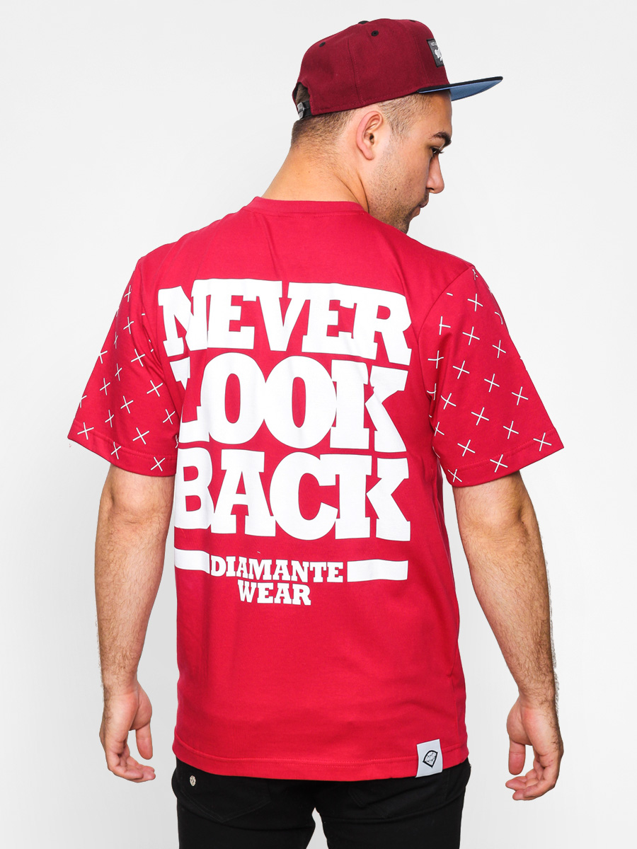 T-shirt Diamante Wear Never Look Back (red)