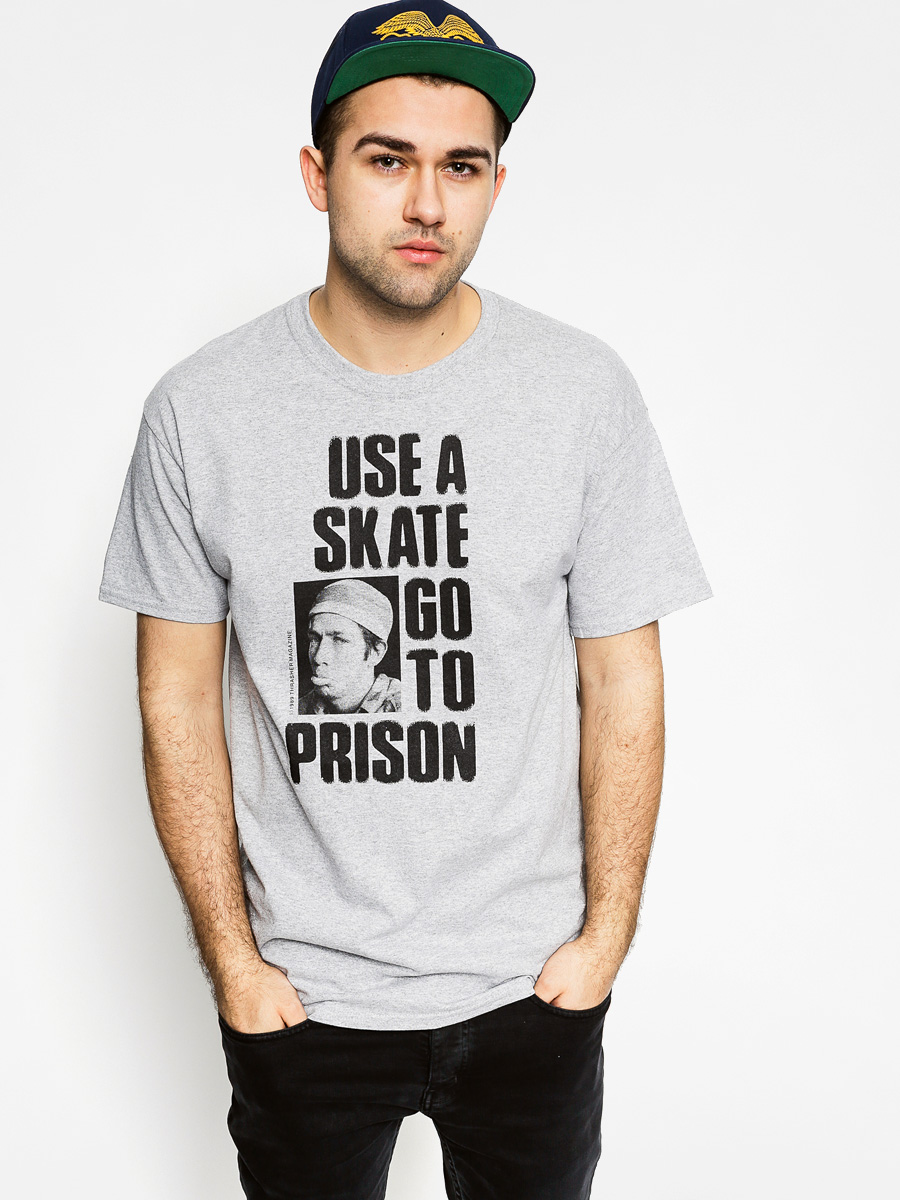 T-shirt Thrasher Use A Skate Go To Prison (grey)