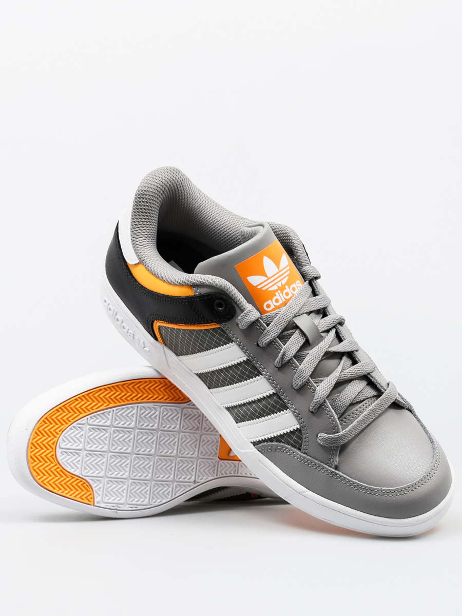 Adidas varial outlet low homme