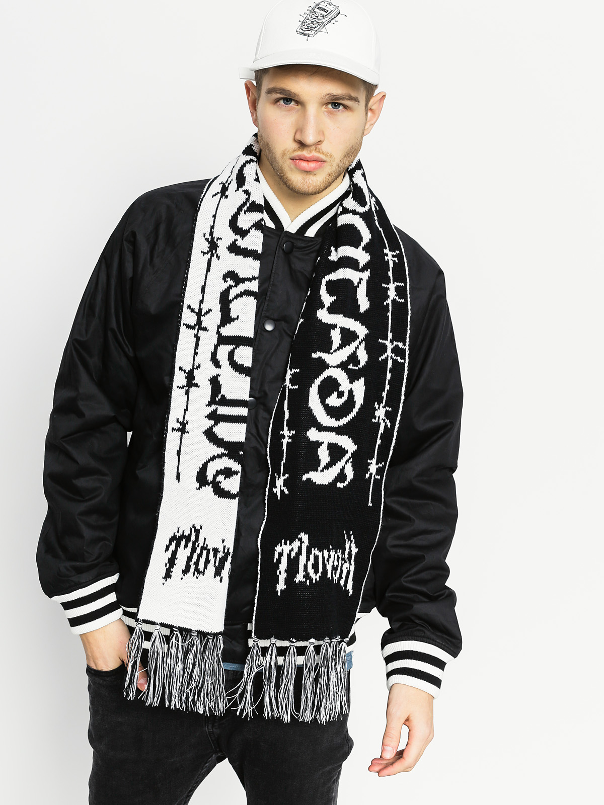 Szalik Koka Barbed Against Revolt (black/white)