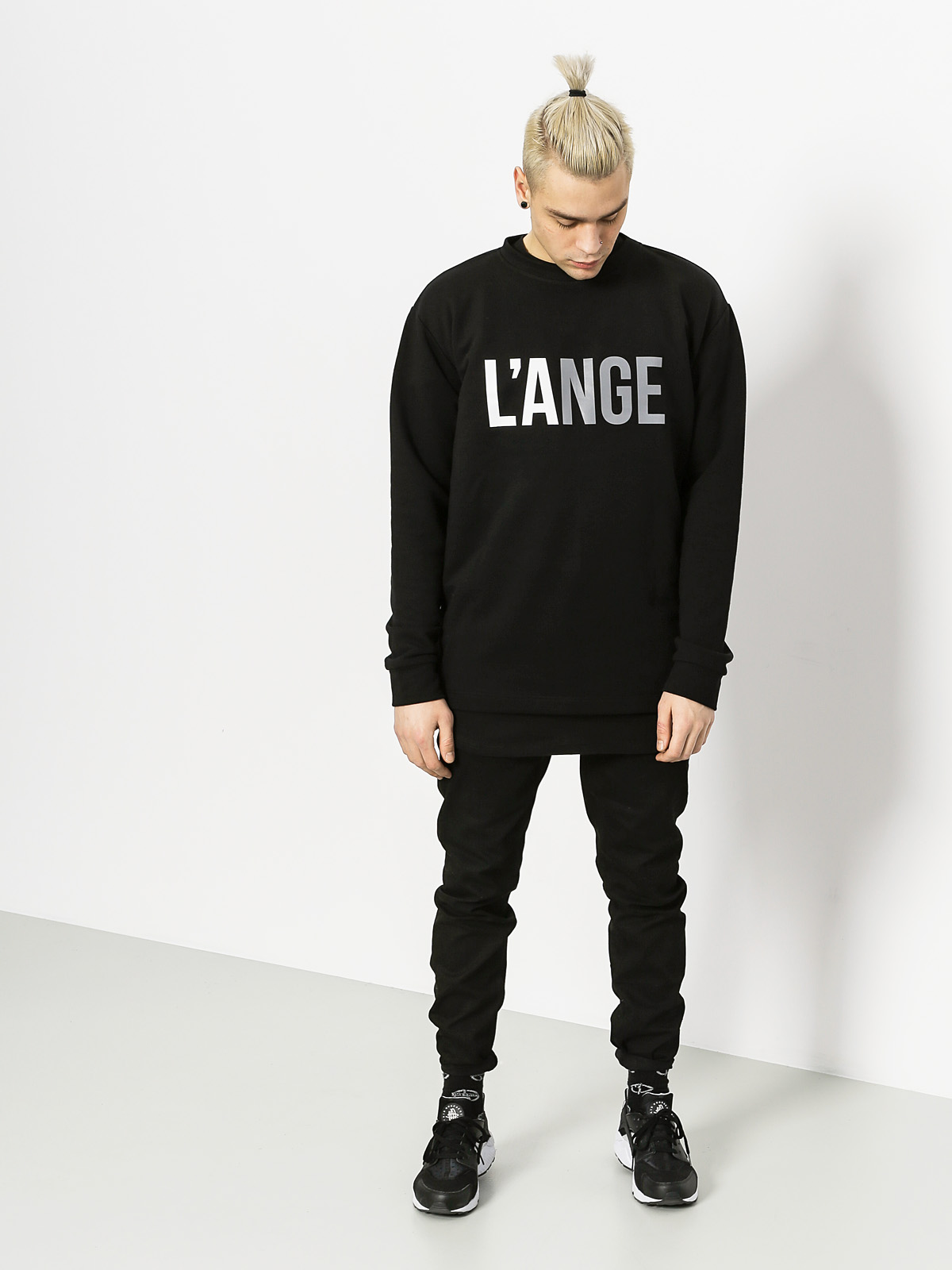 Bluza Urban Flavours Name Lange (black)