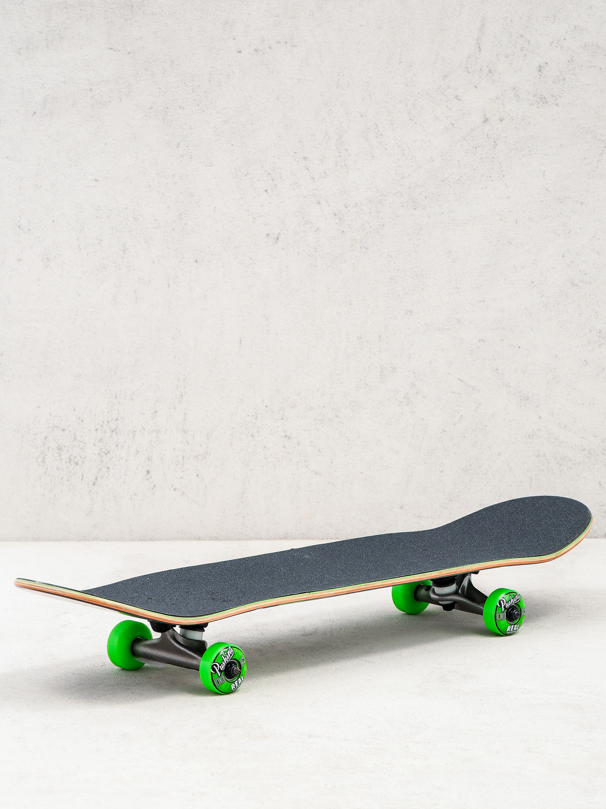 Deskorolka Real Alumni (black/green)