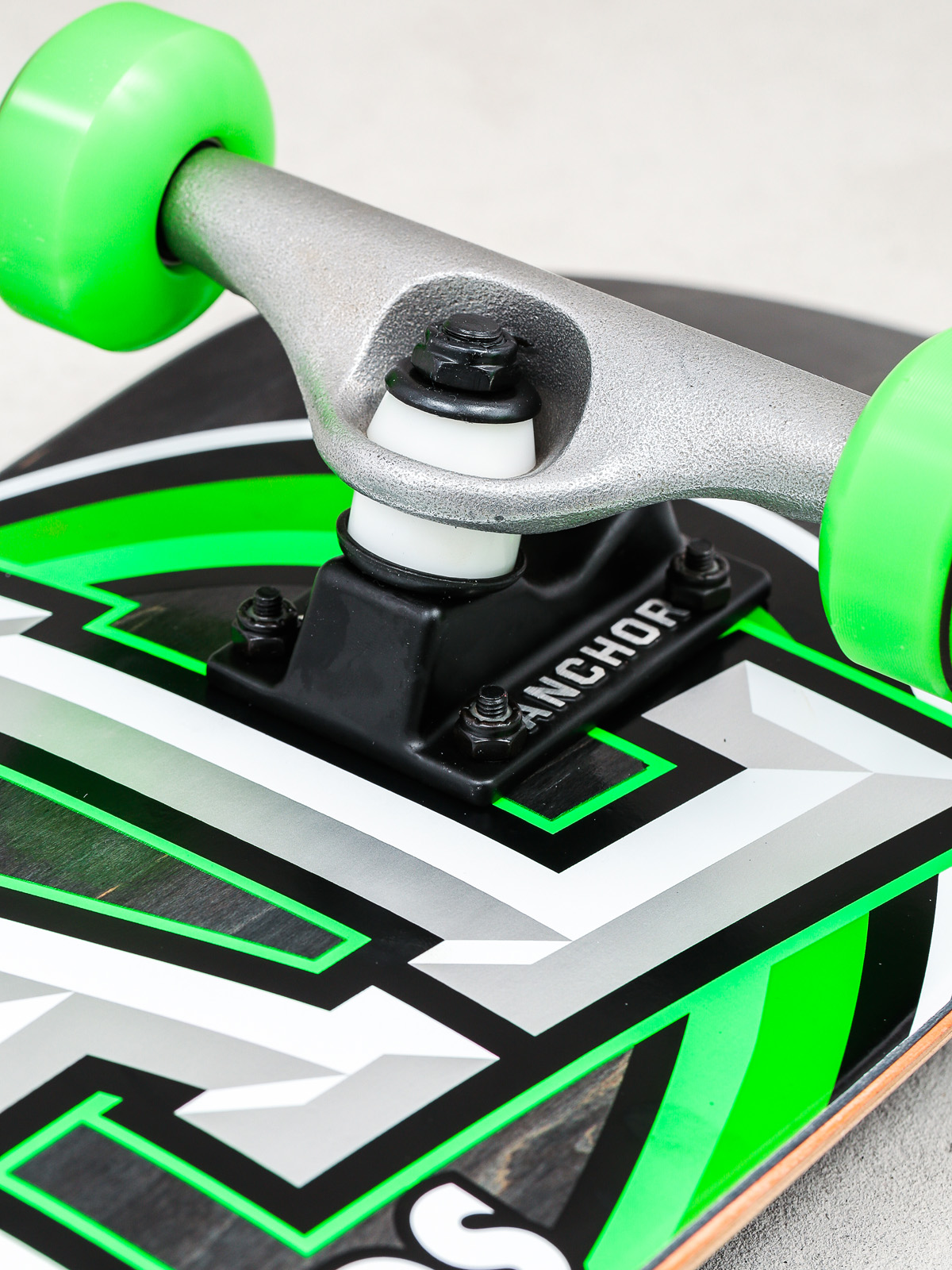 Deskorolka Real Alumni (black/green)