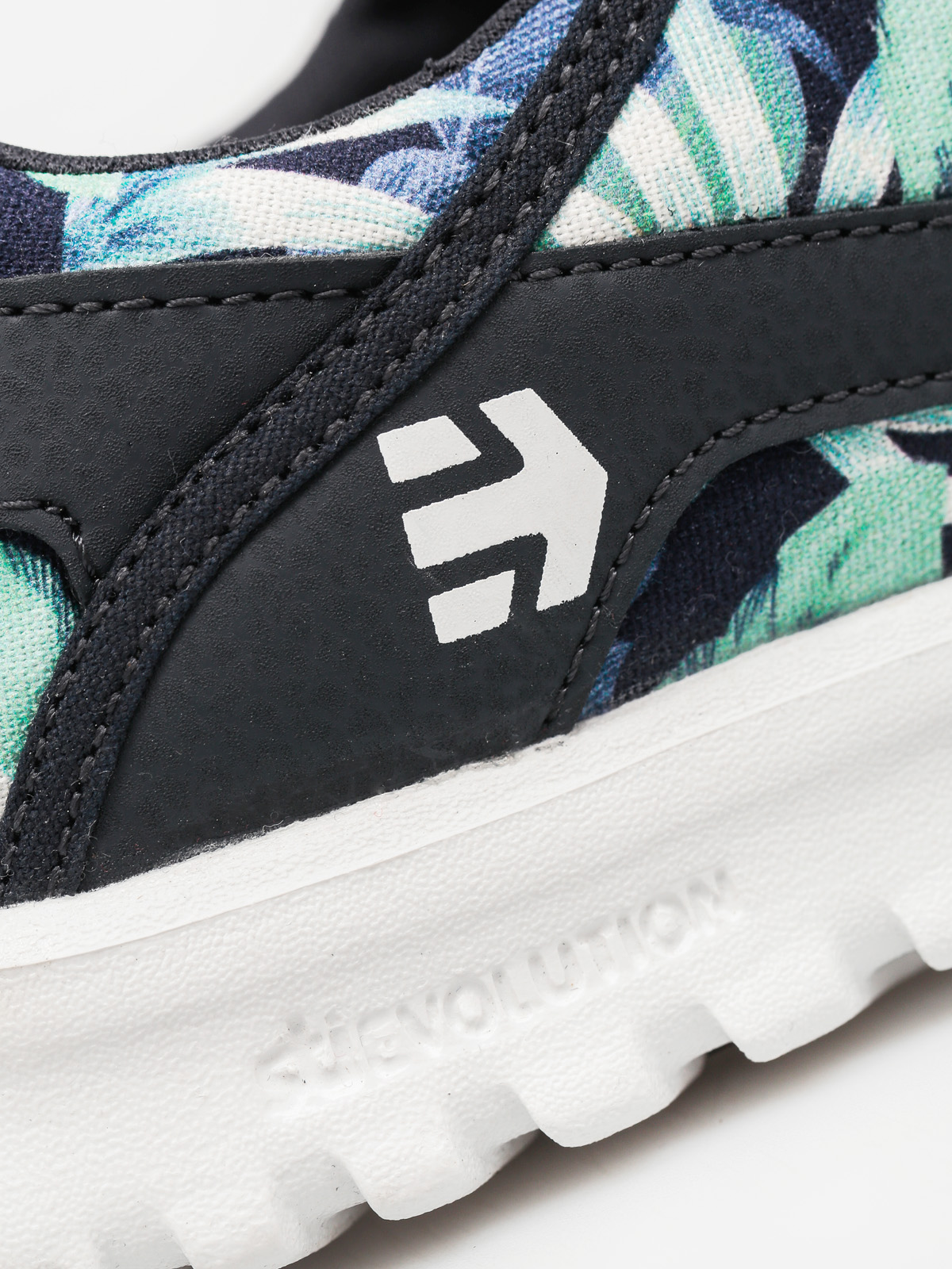 Buty Etnies Scout Wmn (blue/white/navy)