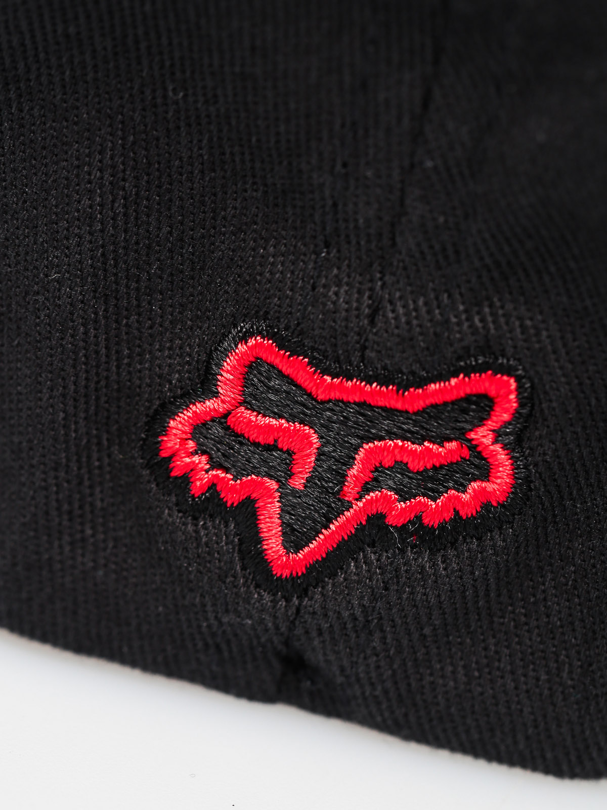 Czapka z daszkiem Fox Flex 45 Flexfit ZD (black/red)
