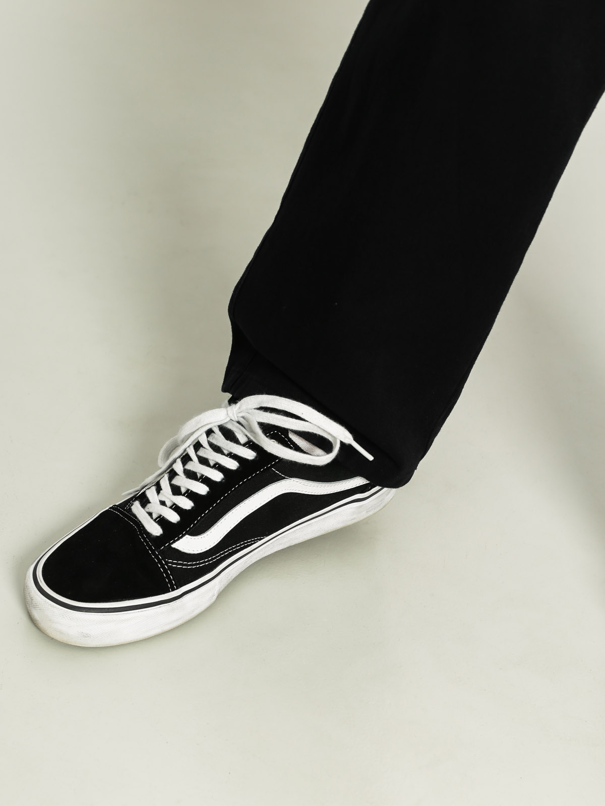 Spodnie Turbokolor Streetsweepers Stretch Chinos (black)