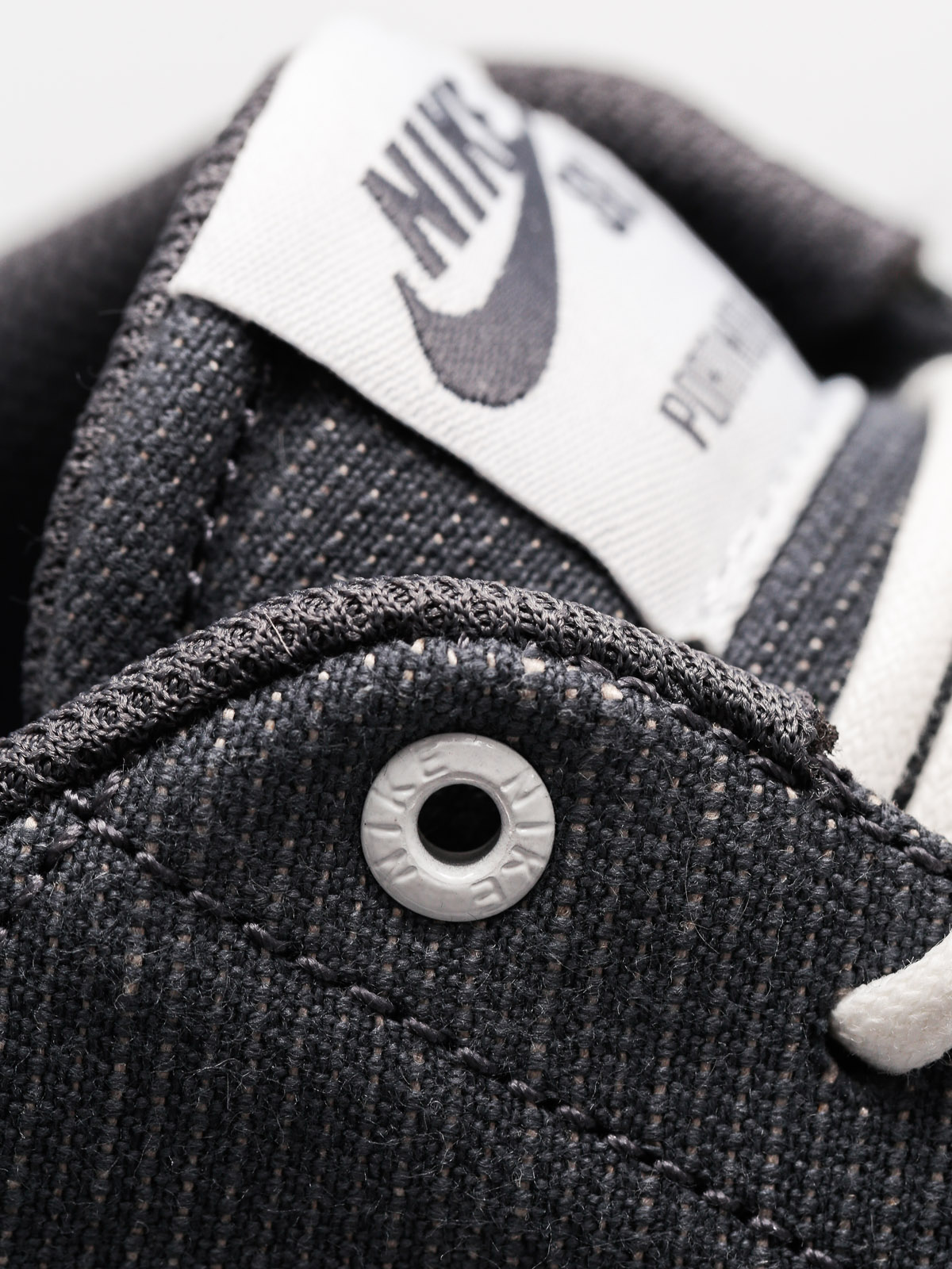 Buty Nike SB Portmore II Slr Cvs P (dark grey/white black)