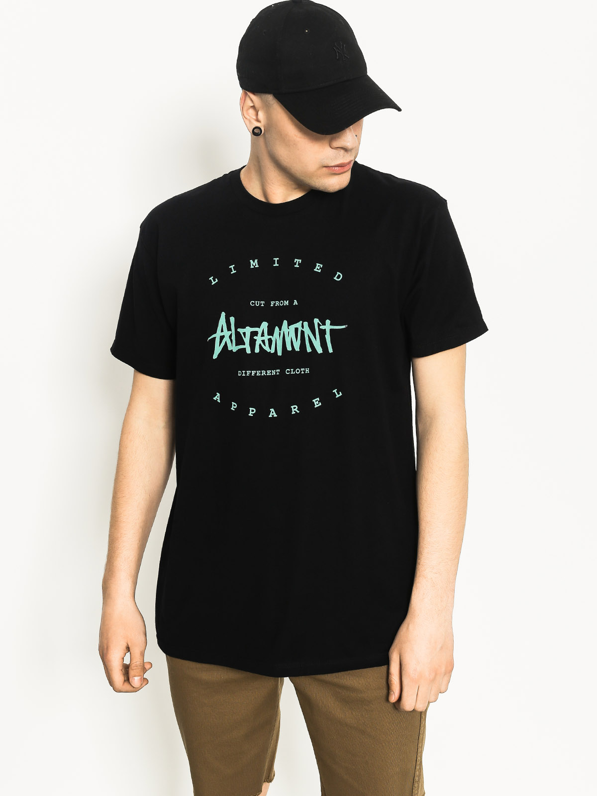T-shirt Altamont Stay Clean (black)