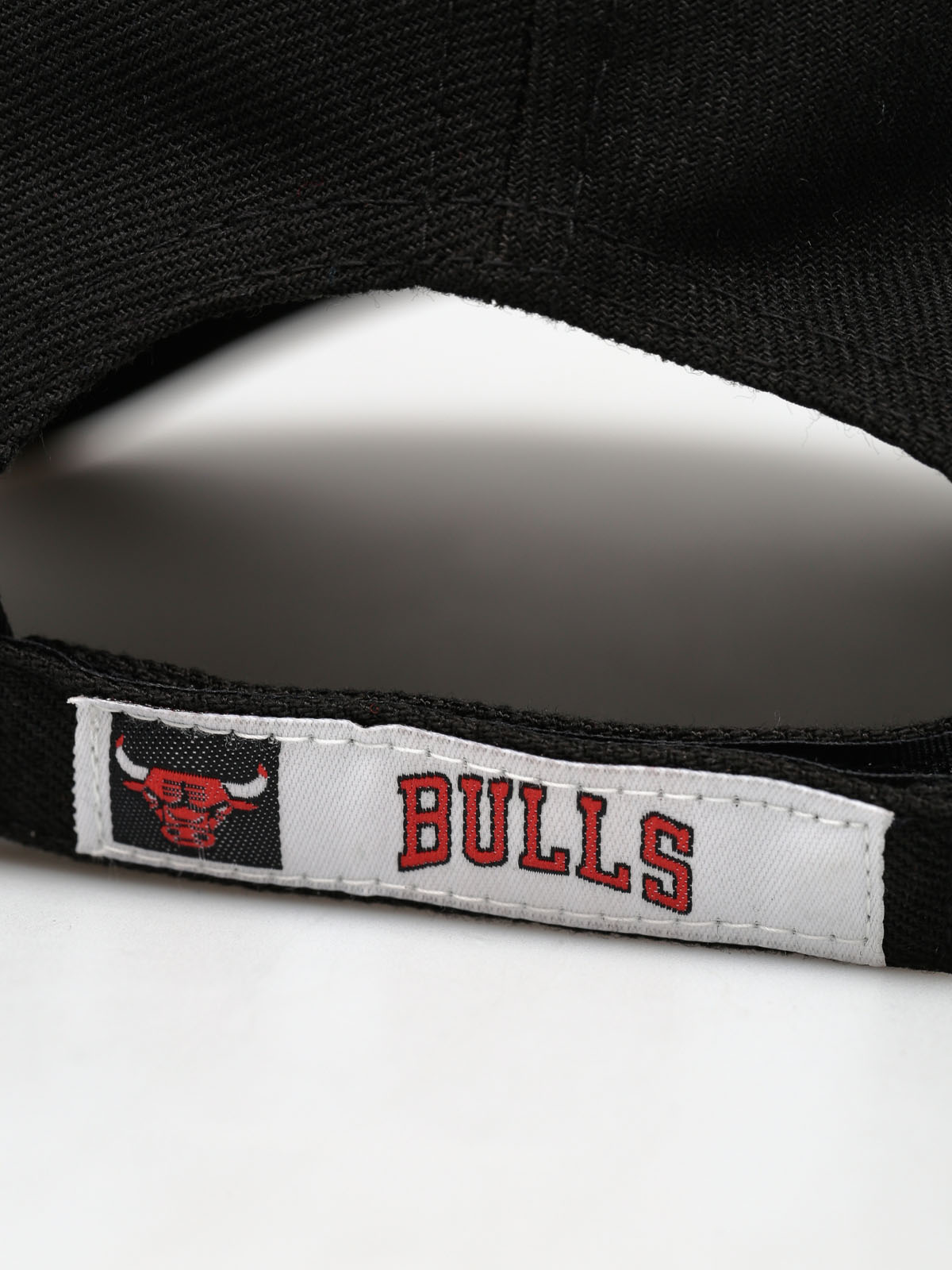 Czapka z daszkiem New Era Chicago Bulls The League ZD (black)
