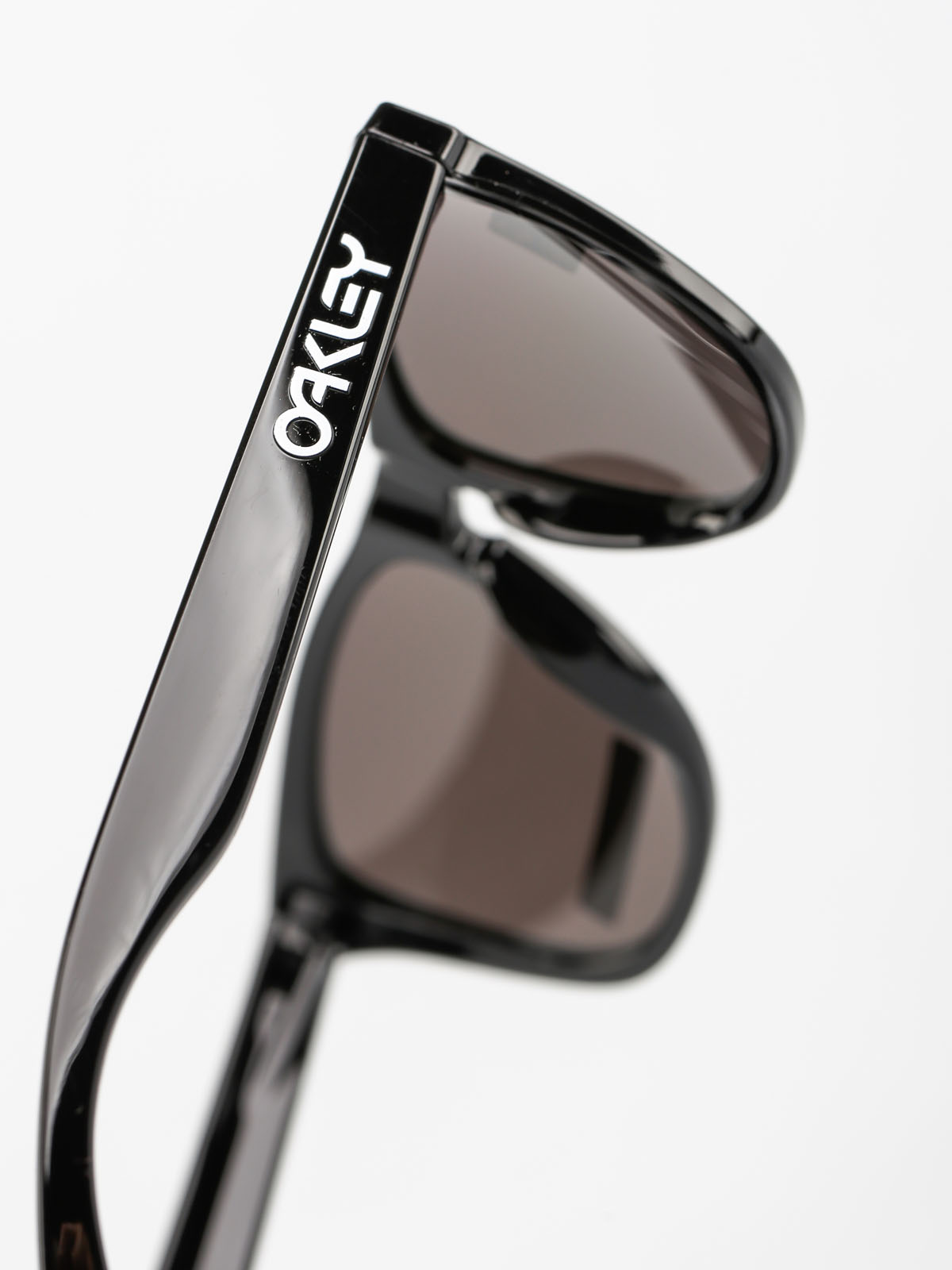 Okulary przeciwsłoneczne Oakley Frogskins (polished black/prizm black iridium)