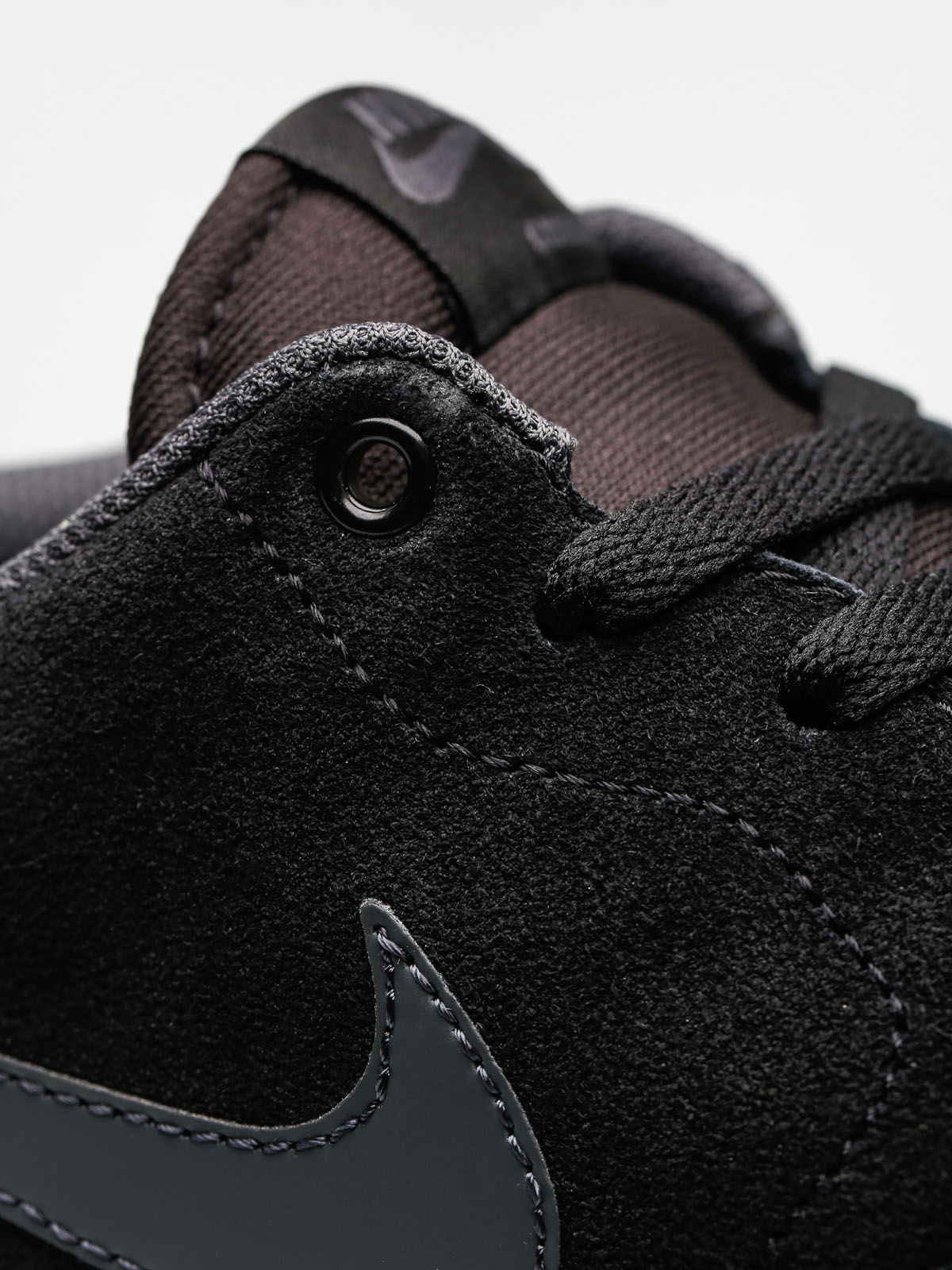 Buty Nike SB Check Solar (bkack/anthracite gum dark brown)