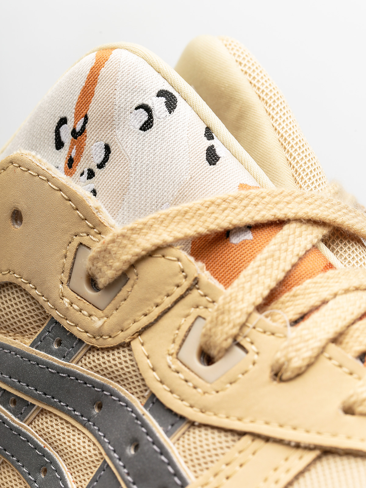 Buty ASICS Tiger Gel Lyte III (marzipan/silver)
