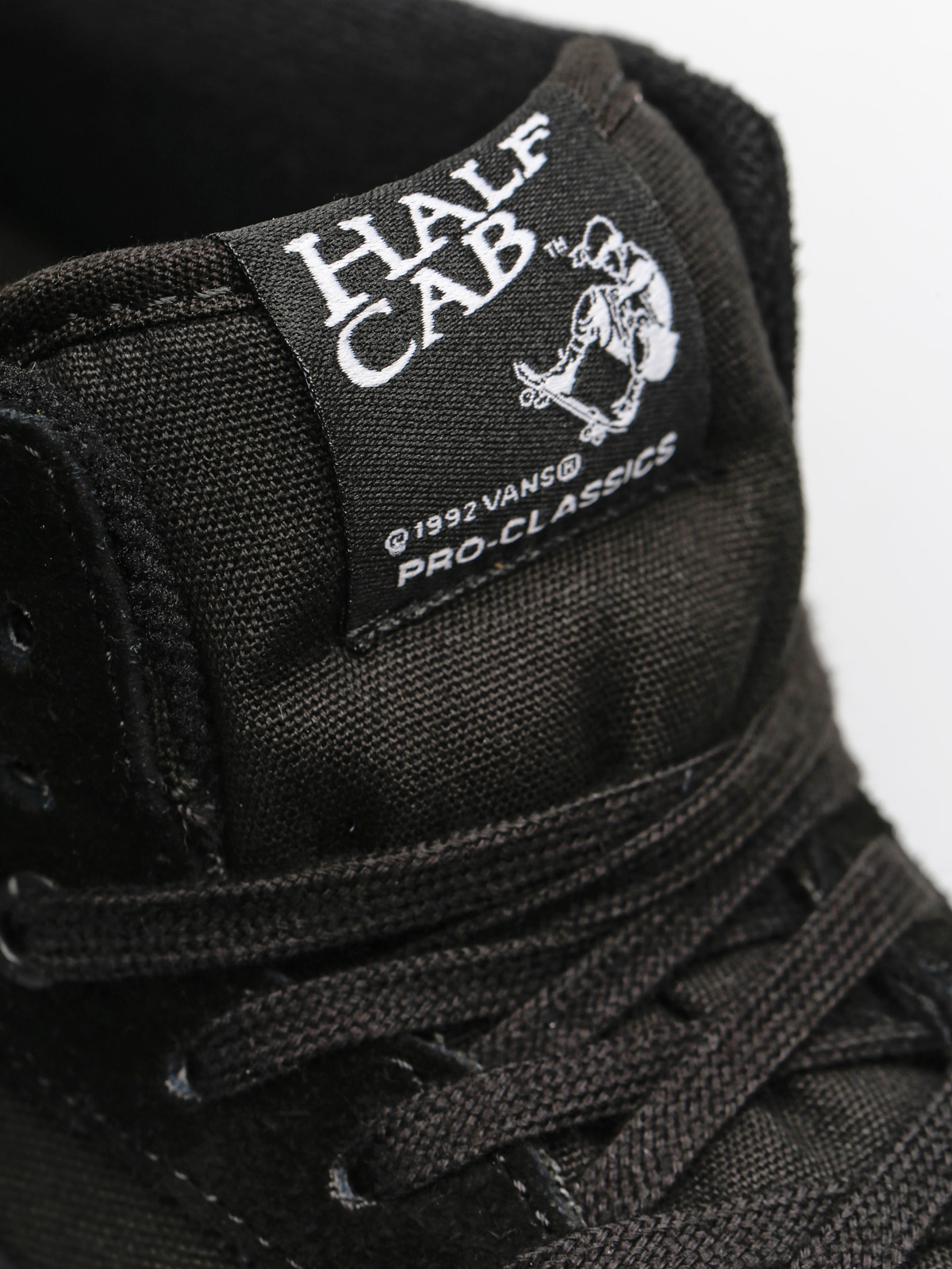Buty Vans Half Cab Pro (black/black)