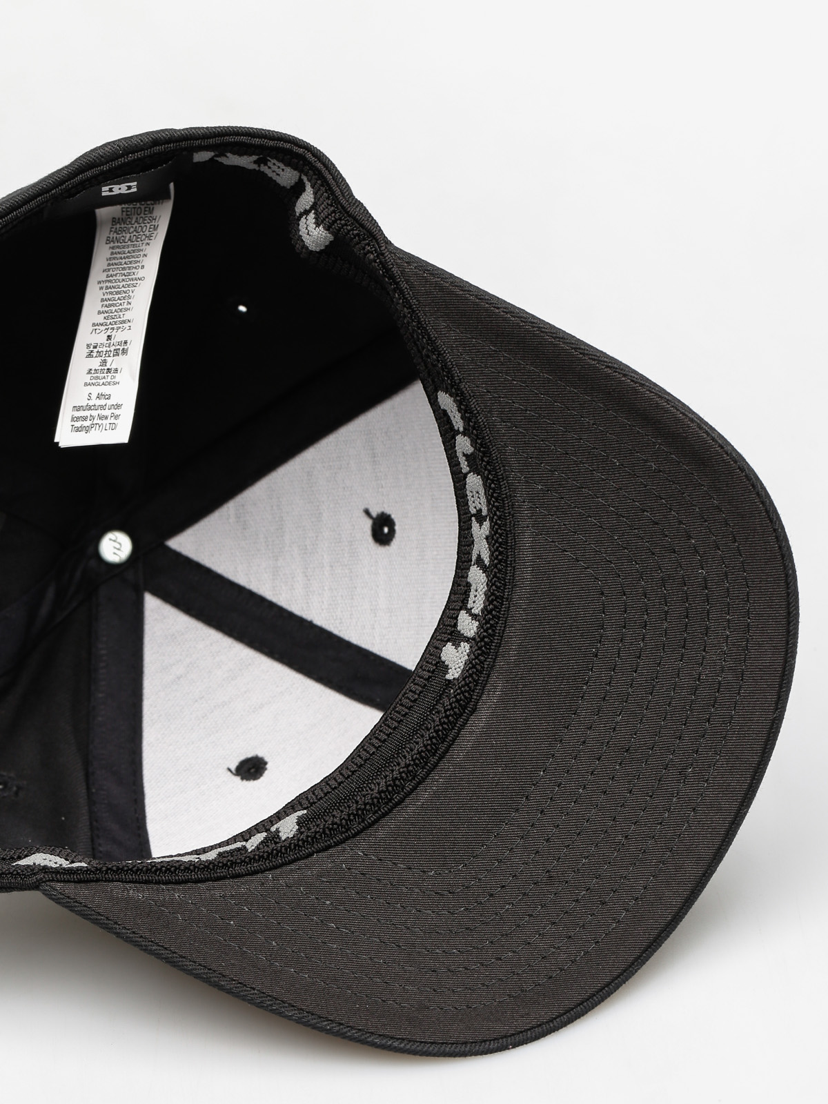 Czapka z daszkiem DC Cap Star 2 ZD (black)