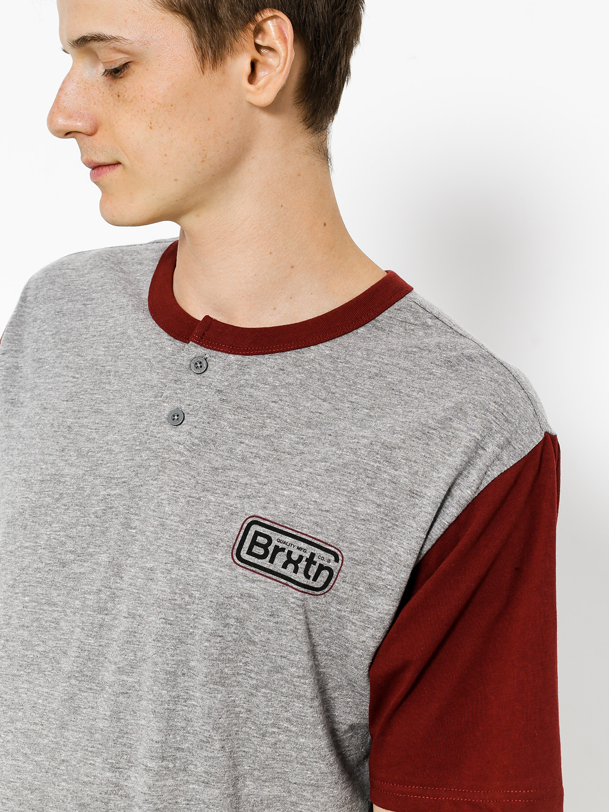 T-shirt Brixton Springfield Henley (heather grey/burgundy)
