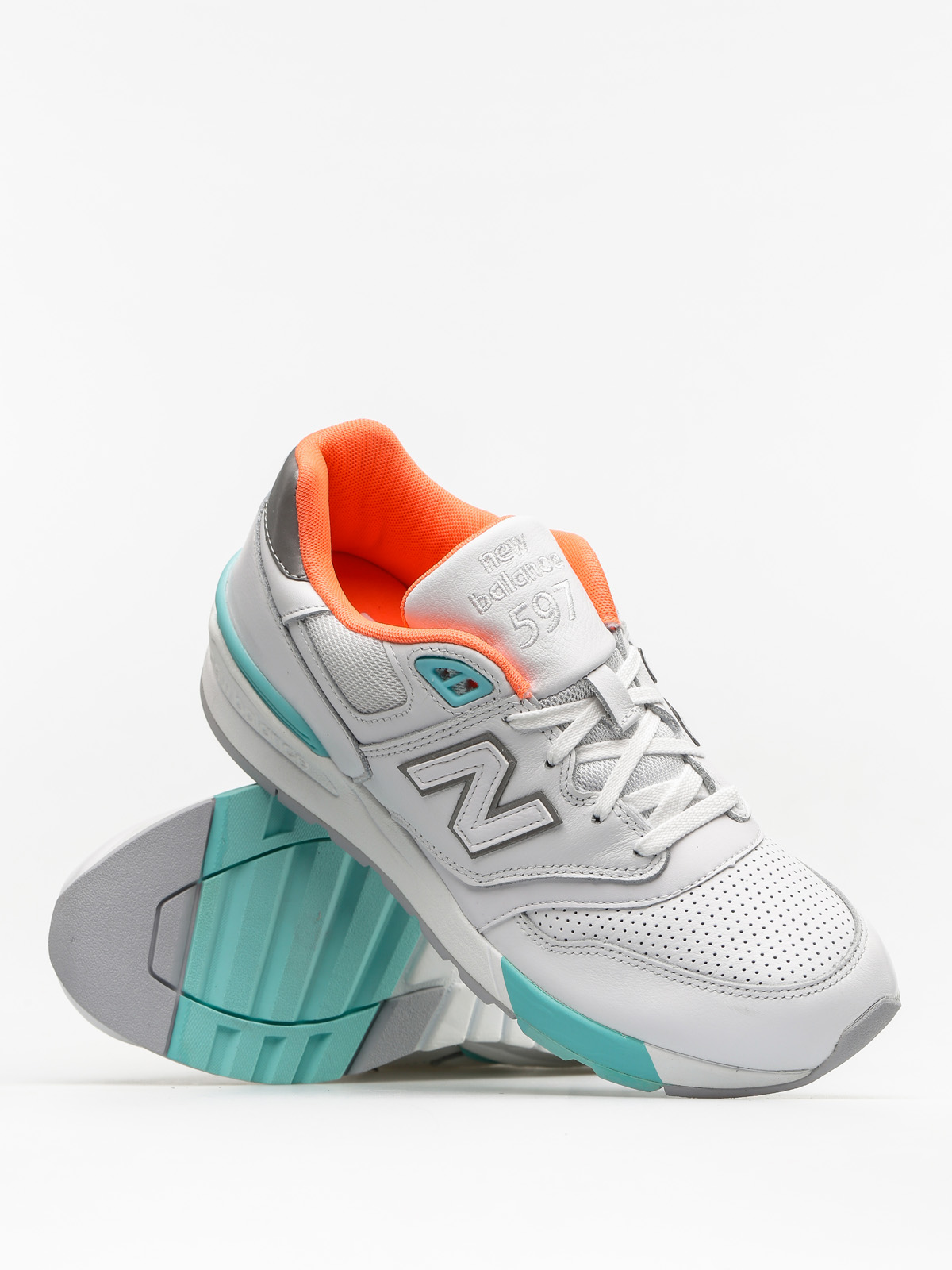 New balance outlet 597 white