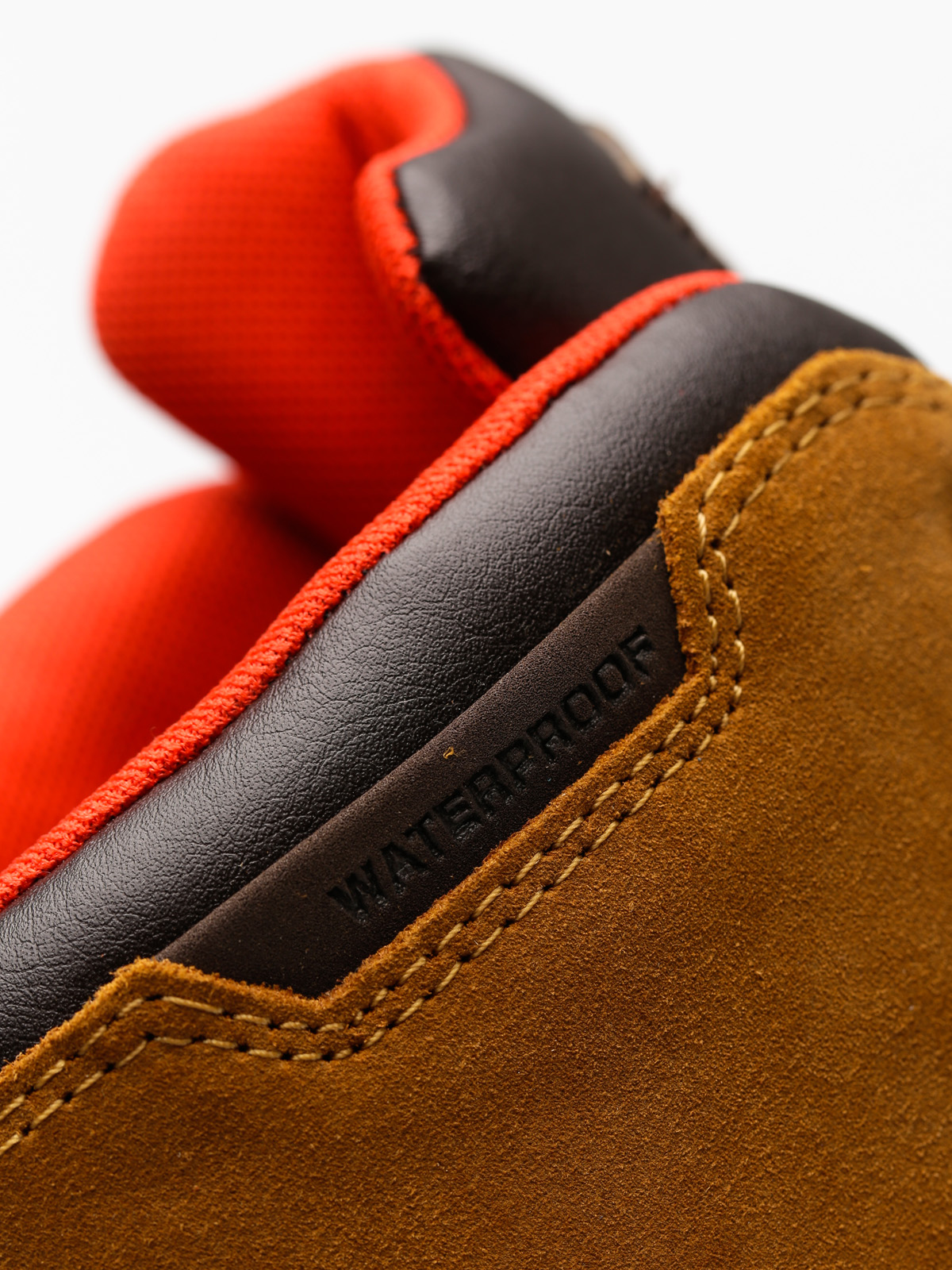 Buty Timberland Gt Scramble Mid Leather W (medium brown suede)