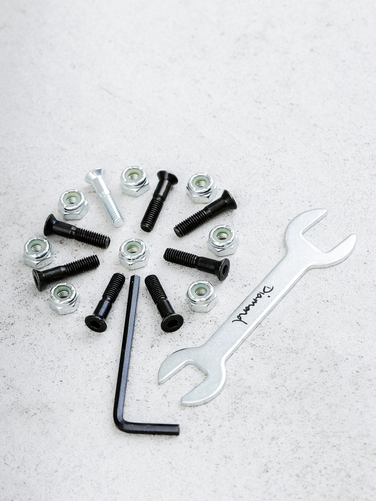 Montażówki Diamond Supply Co. Signature Pro Hardware Nyjah Huston (silver)