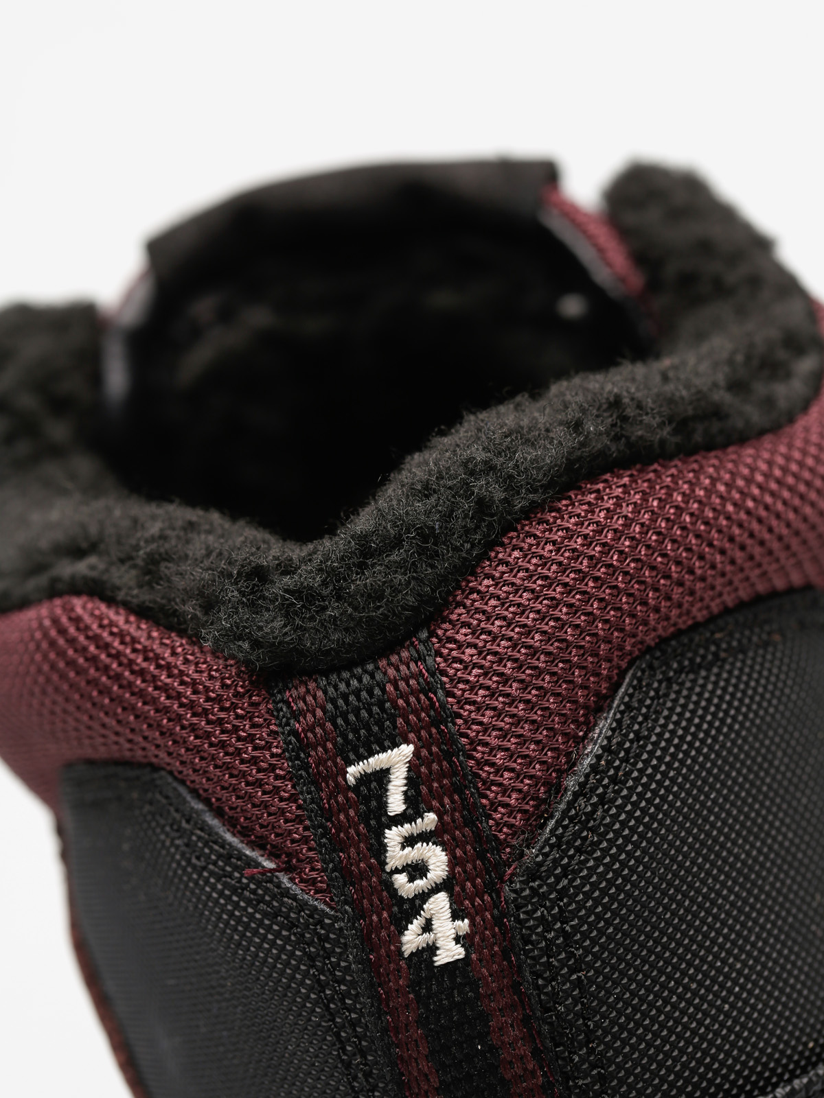 Buty zimowe New Balance 754 (bb)