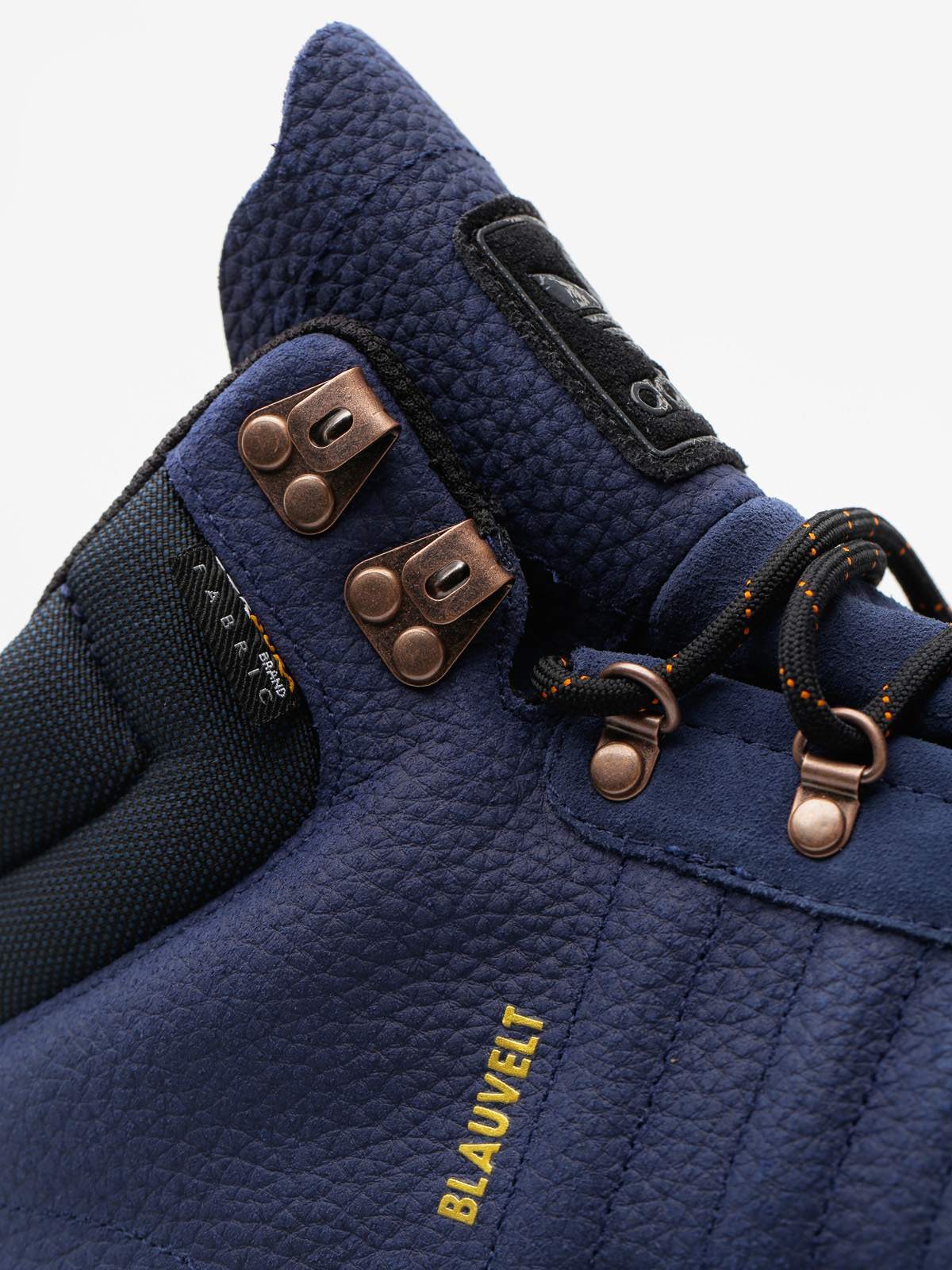 Buty zimowe adidas Jake Boot 2.0 (conavy/custom/cblack)