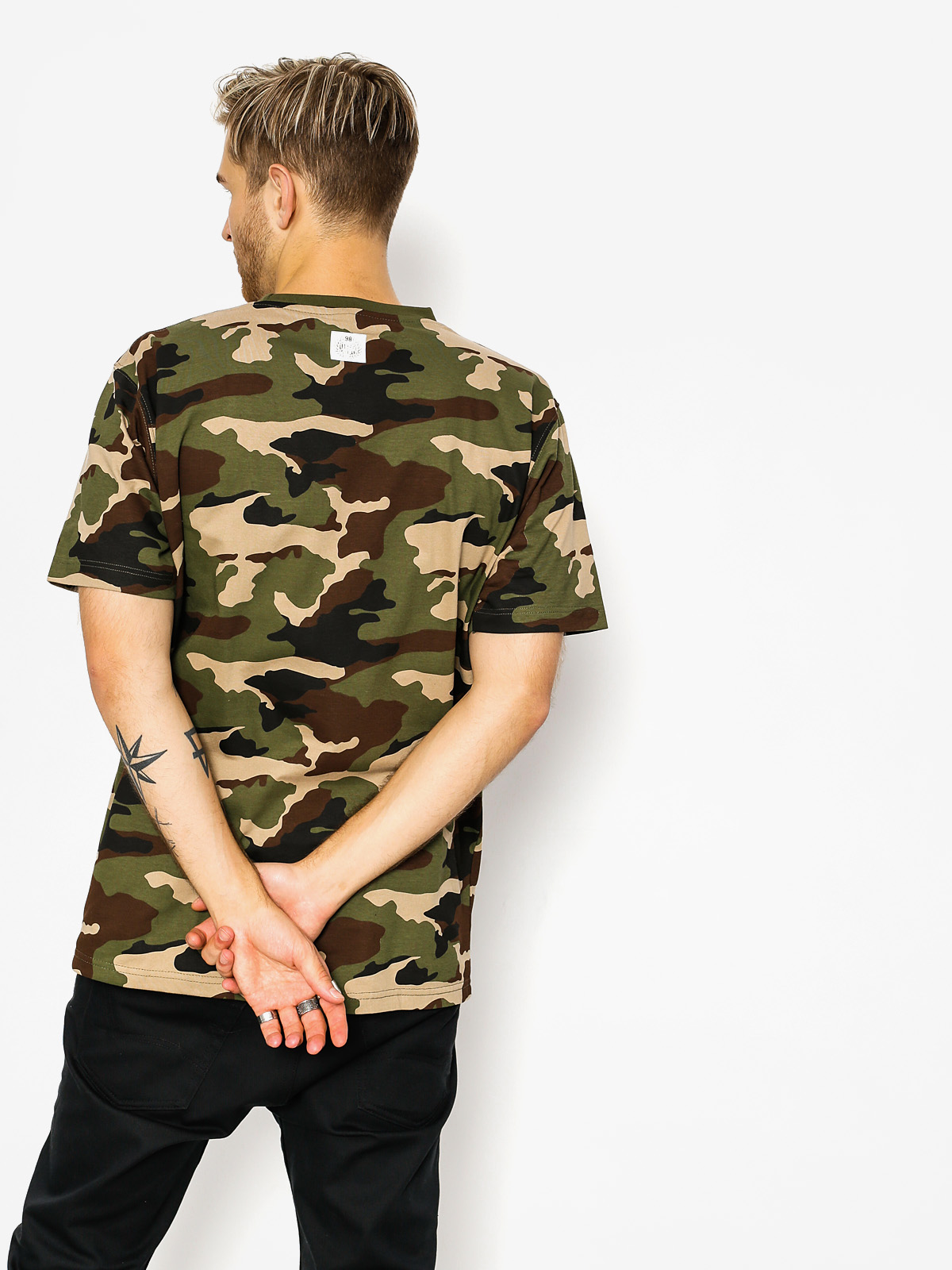 T-shirt MassDnm Base (woodland camo)