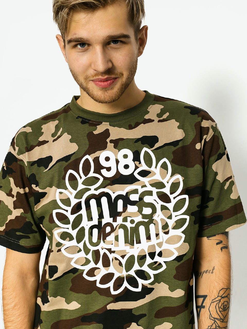 T-shirt MassDnm Base (woodland camo)