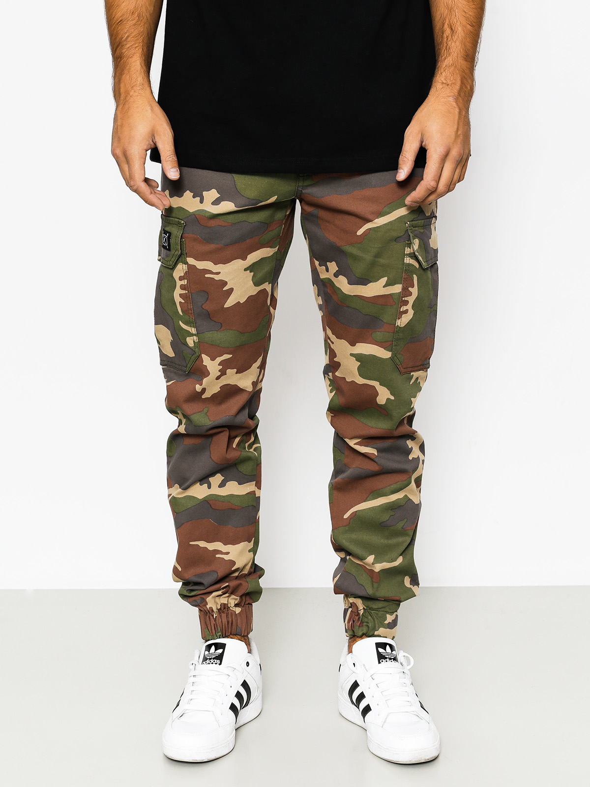 Spodnie Nervous Jogger Cargo (camo)