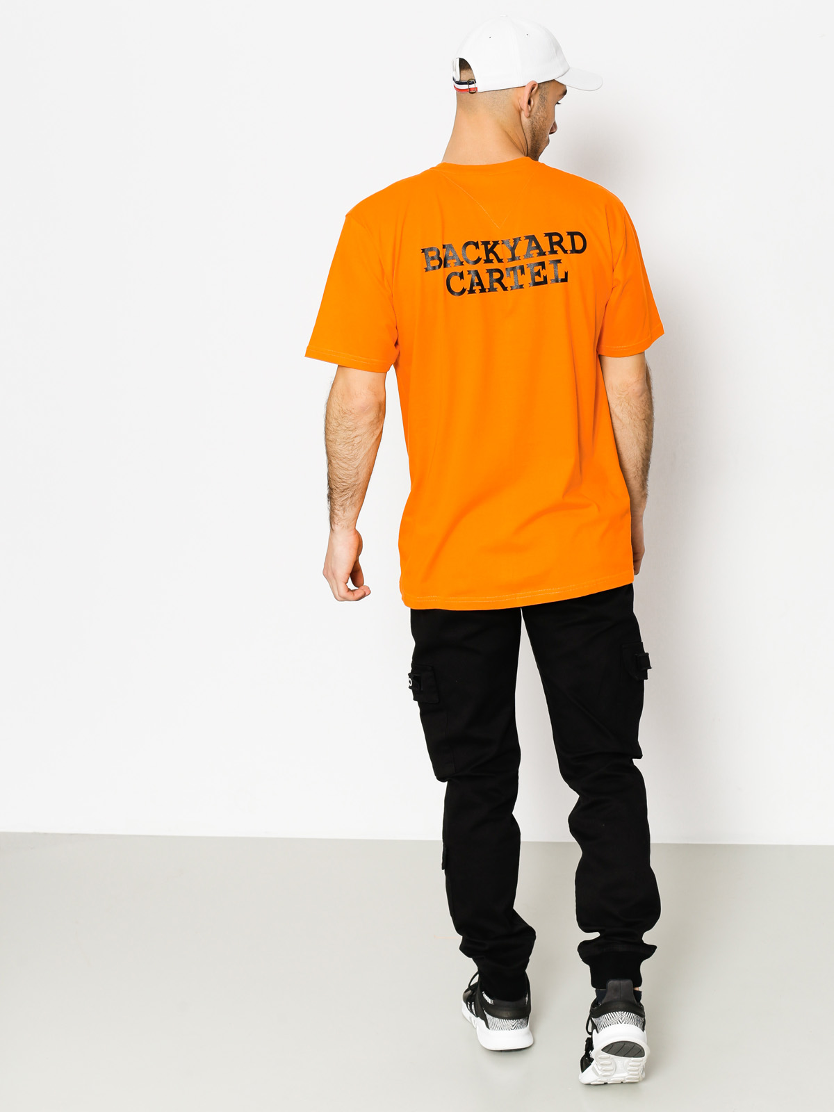 T-shirt Backyard Cartel Back Label (claret)