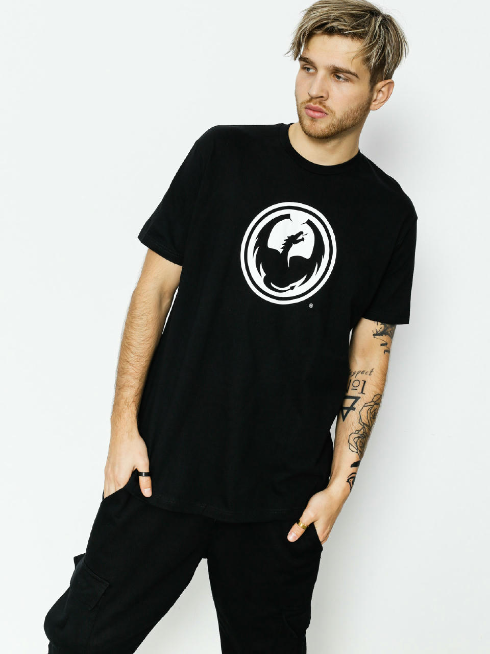 T-shirt Dragon Icon Staple Line (black)