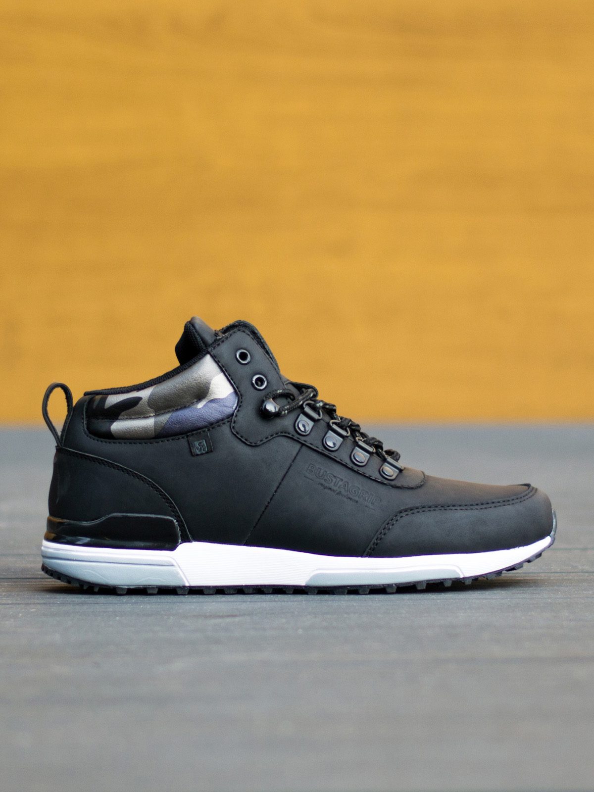 Buty Bustagrip Jogger (b1)