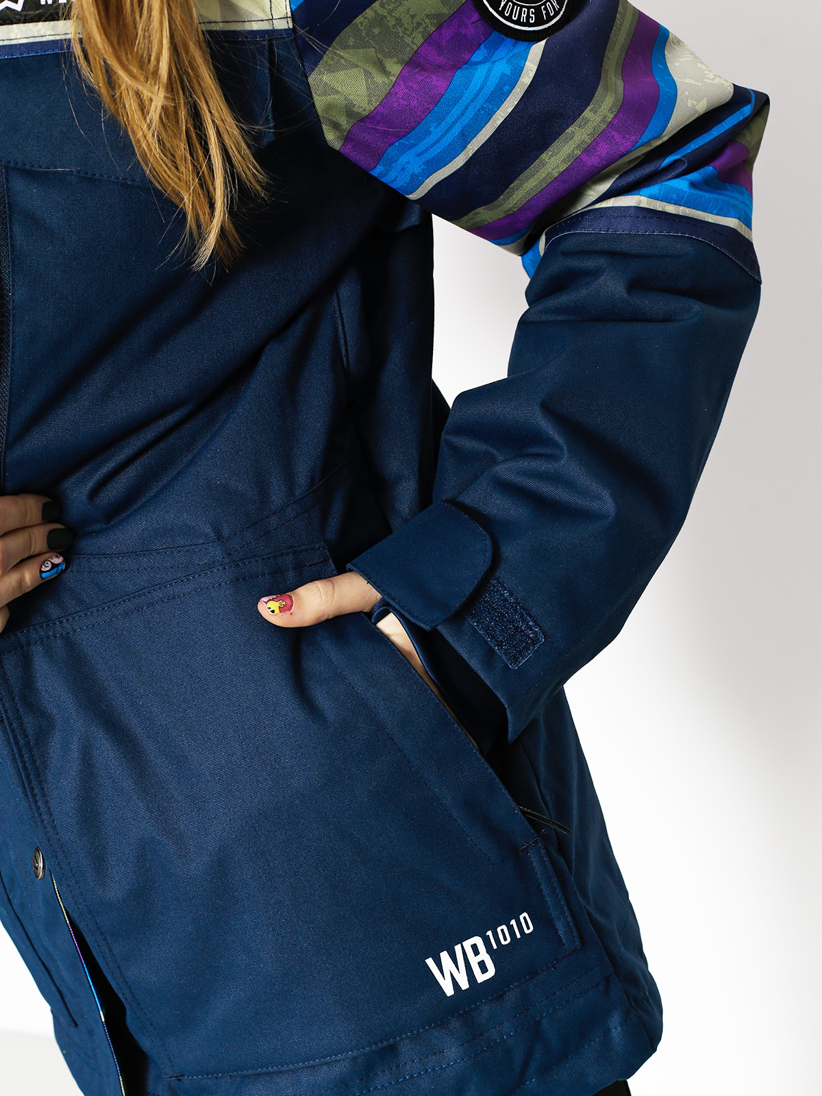 Damska Kurtka snowboardowa Westbeach Waltz Jacket (ultramarine/multi colour aztec)