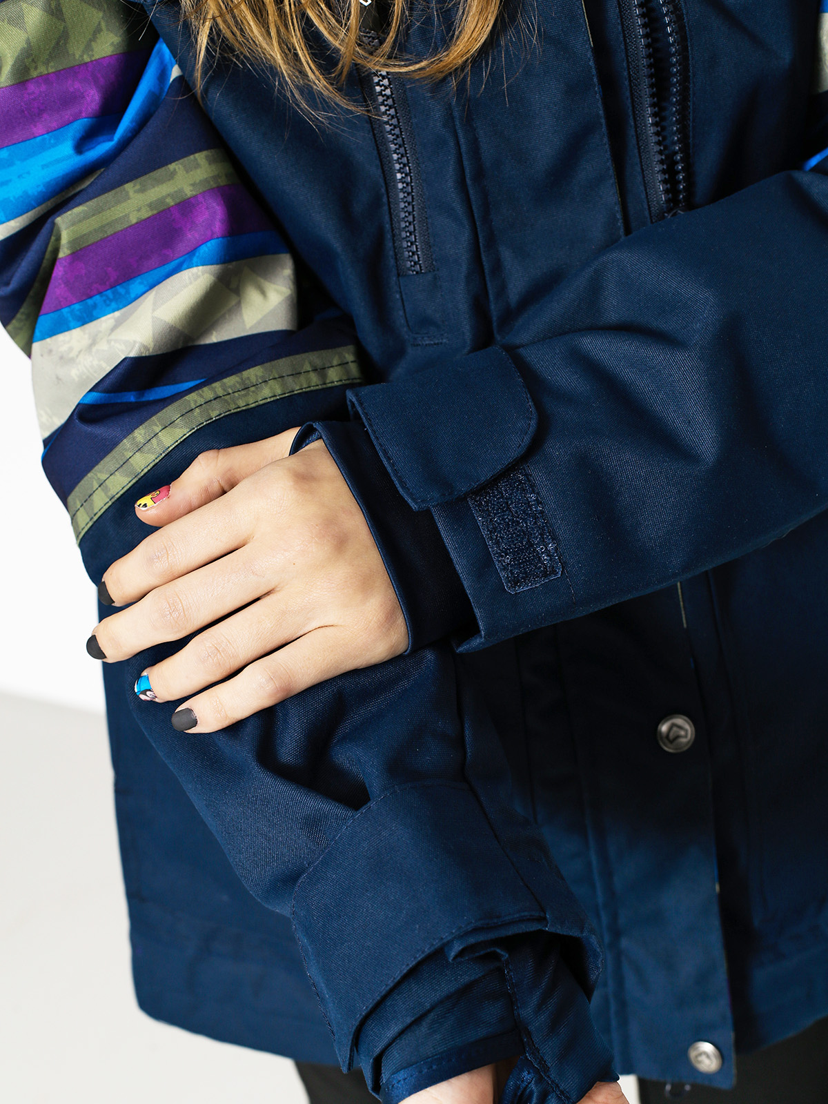 Damska Kurtka snowboardowa Westbeach Waltz Jacket (ultramarine/multi colour aztec)