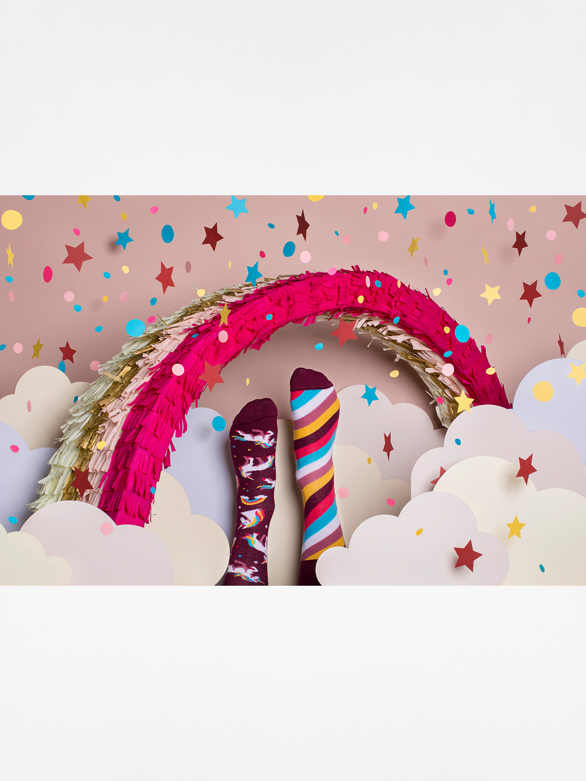 Skarpetki Many Mornings The Unicorn (burgundy)