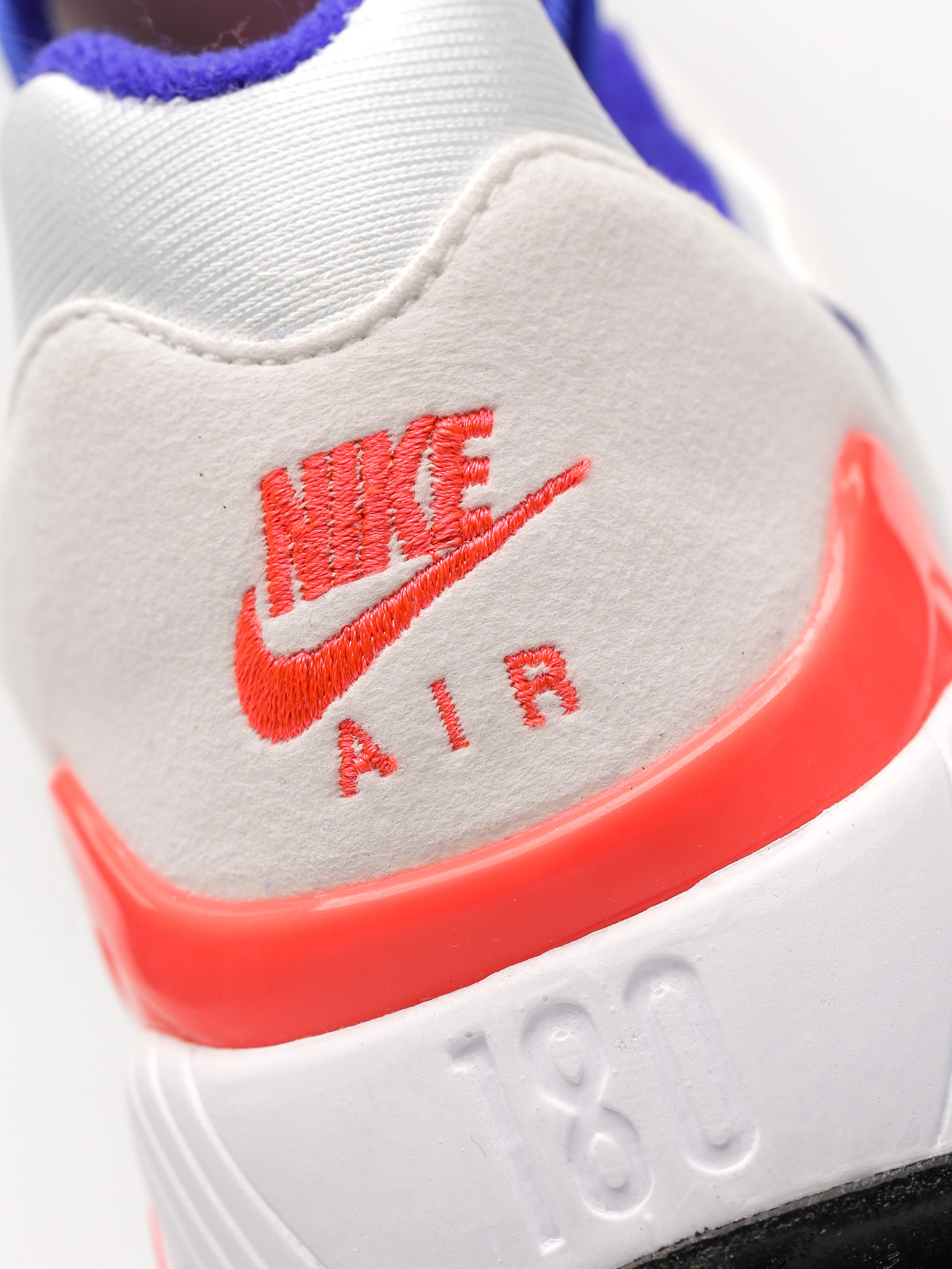 Buty Nike Air Max 180 Wmn (white/ultramarine solar red black)