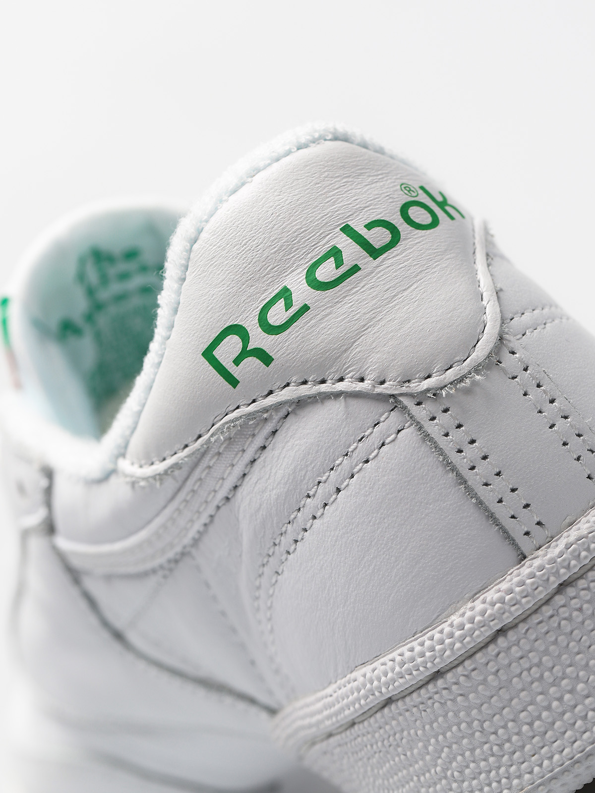 Buty Reebok Club C 85 Archive Wmn (white/glen green/red)
