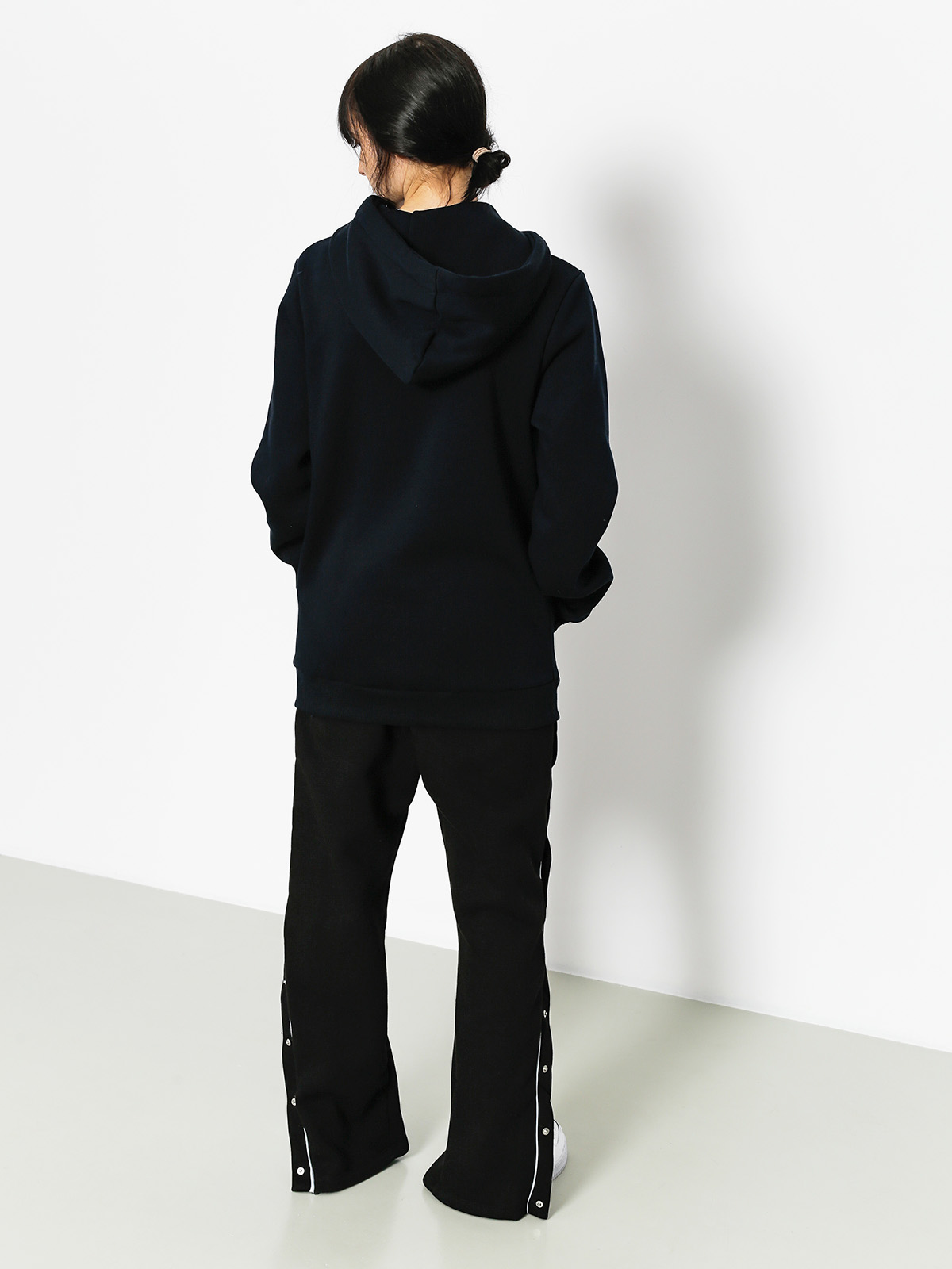 Bluza z kapturem Hype Embroidered HD Wmn (navy/white)