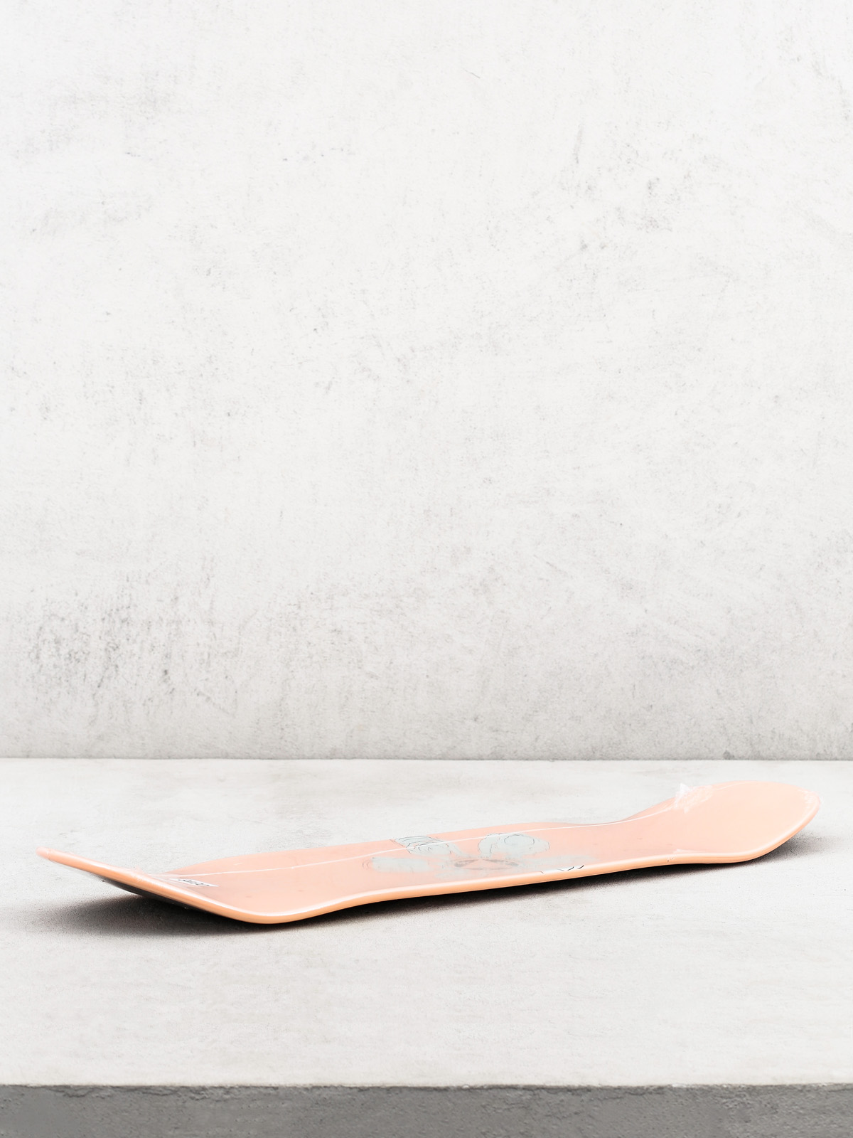 Deck Welcome Maned Woof On Son Of Moontrimmer (coral dip)