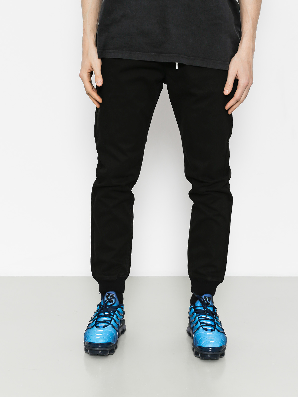 Spodnie MassDnm Joggers Classics (black)