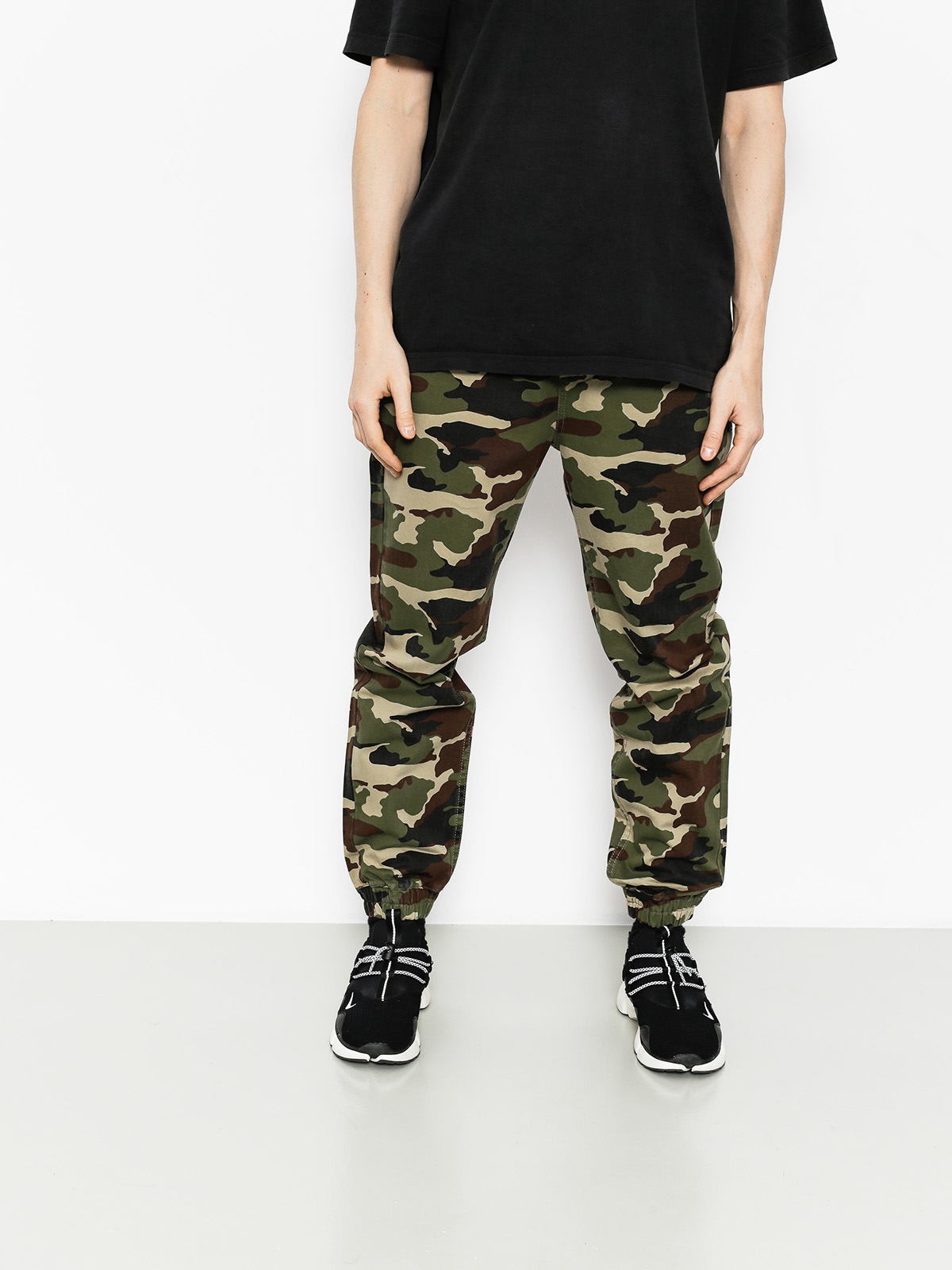 Spodnie MassDnm Joggers Signature (woodland camo)