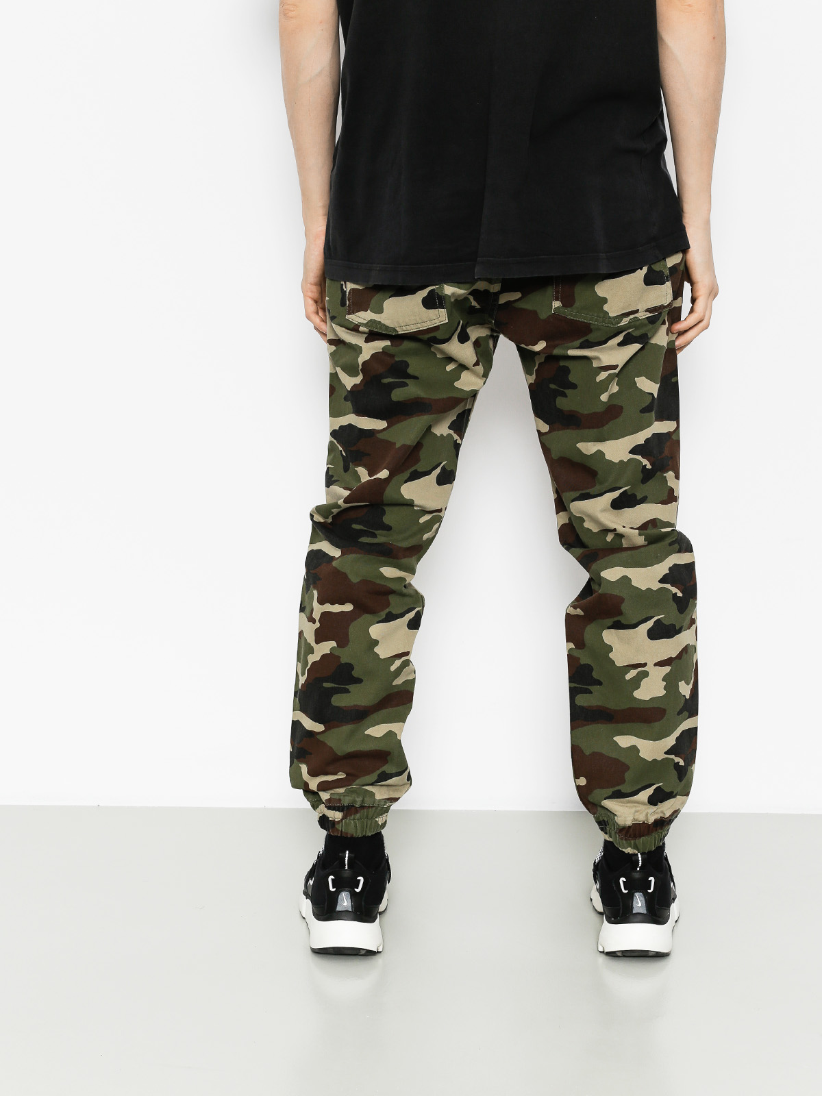Spodnie MassDnm Joggers Signature (woodland camo)